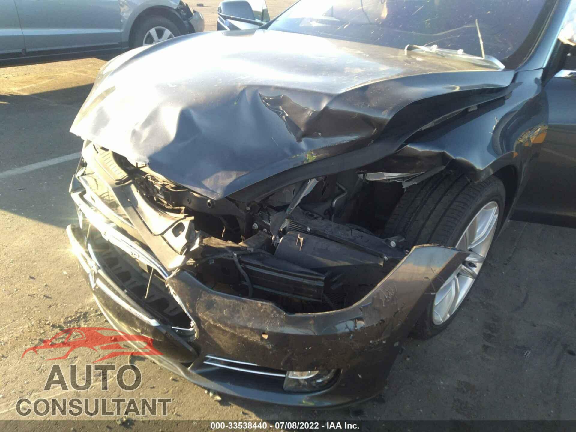 TESLA MODEL S 2016 - 5YJSA1E21GF132587