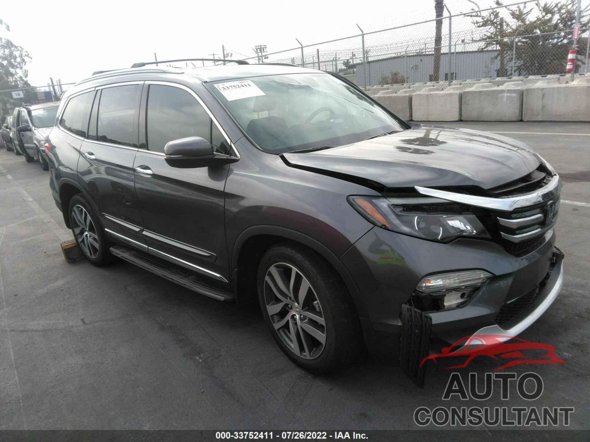 HONDA PILOT 2017 - 5FNYF6H04HB007653