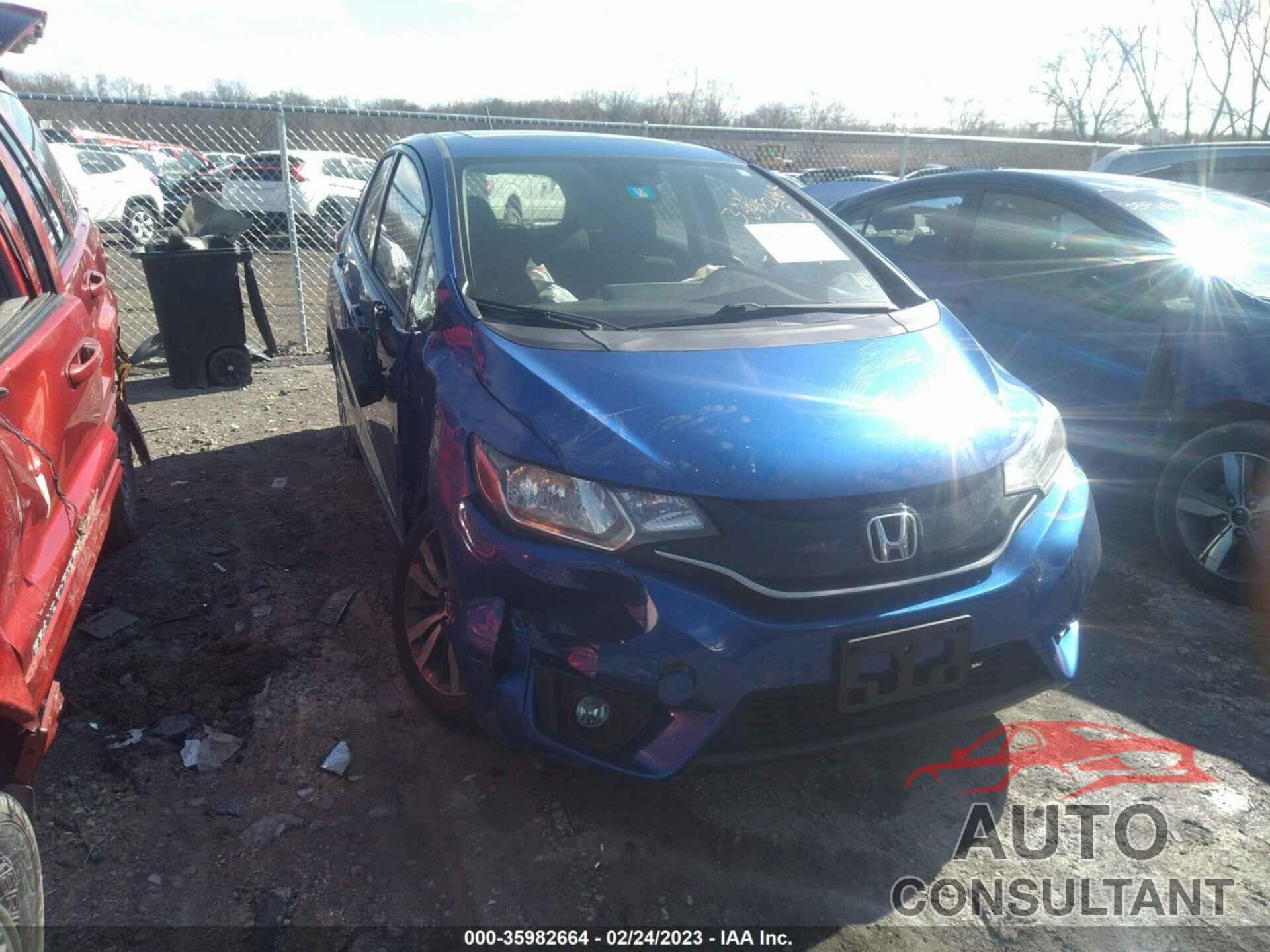 HONDA FIT 2016 - JHMGK5H73GX041777