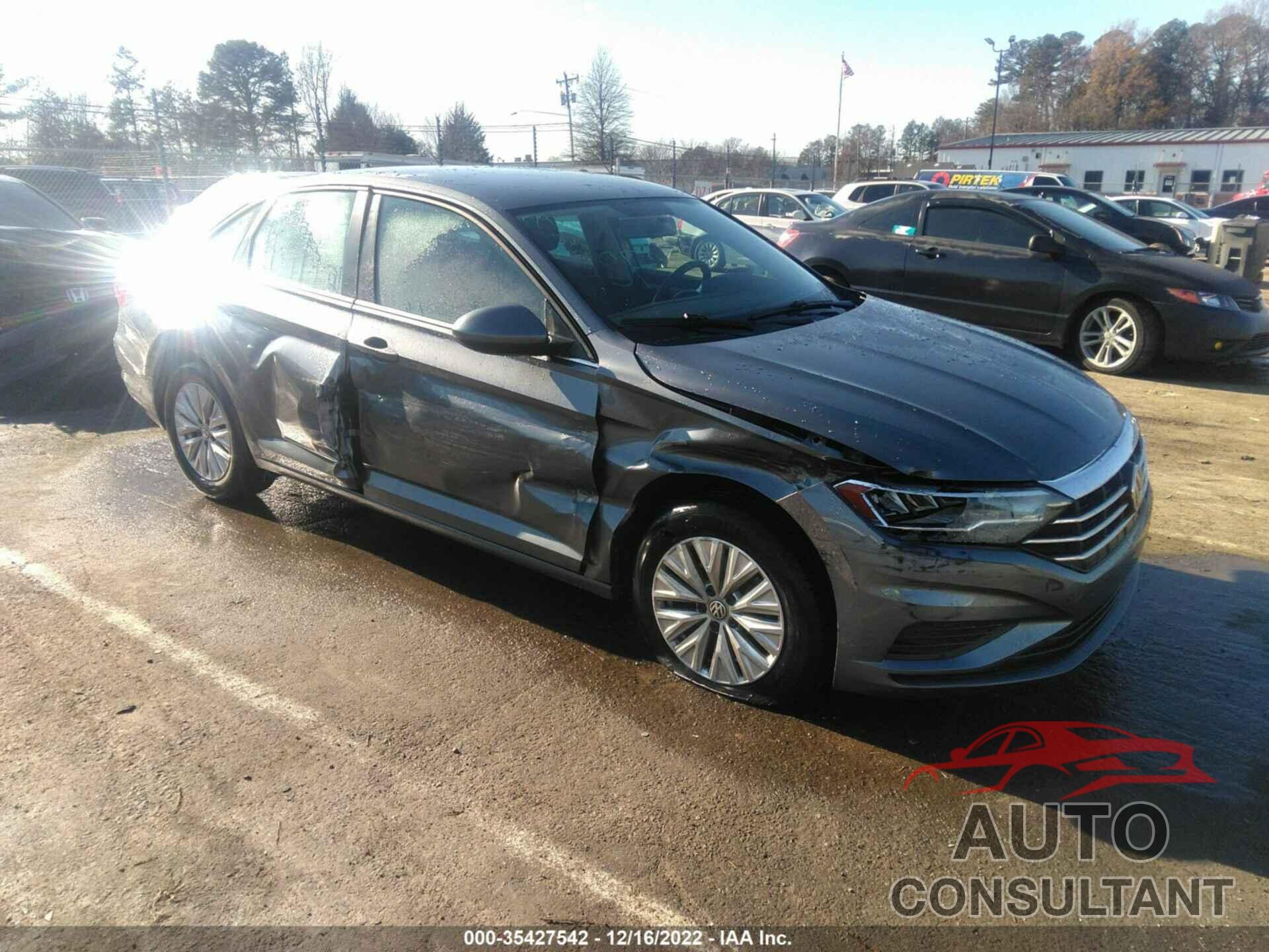 VOLKSWAGEN JETTA 2019 - 3VWC57BU1KM251517