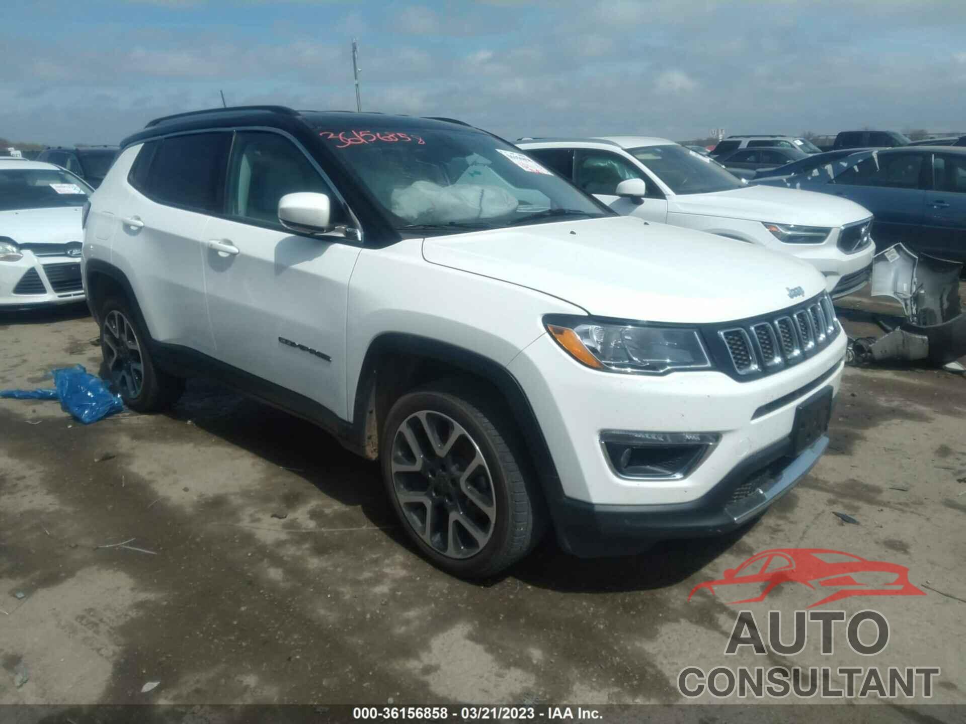 JEEP COMPASS 2018 - 3C4NJDCBXJT135384