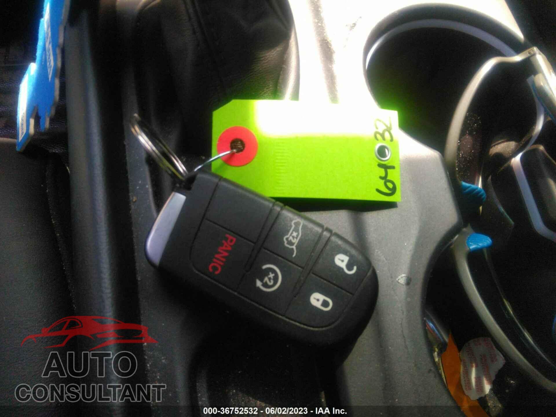 DODGE DURANGO 2021 - 1C4SDJGJ7MC826432