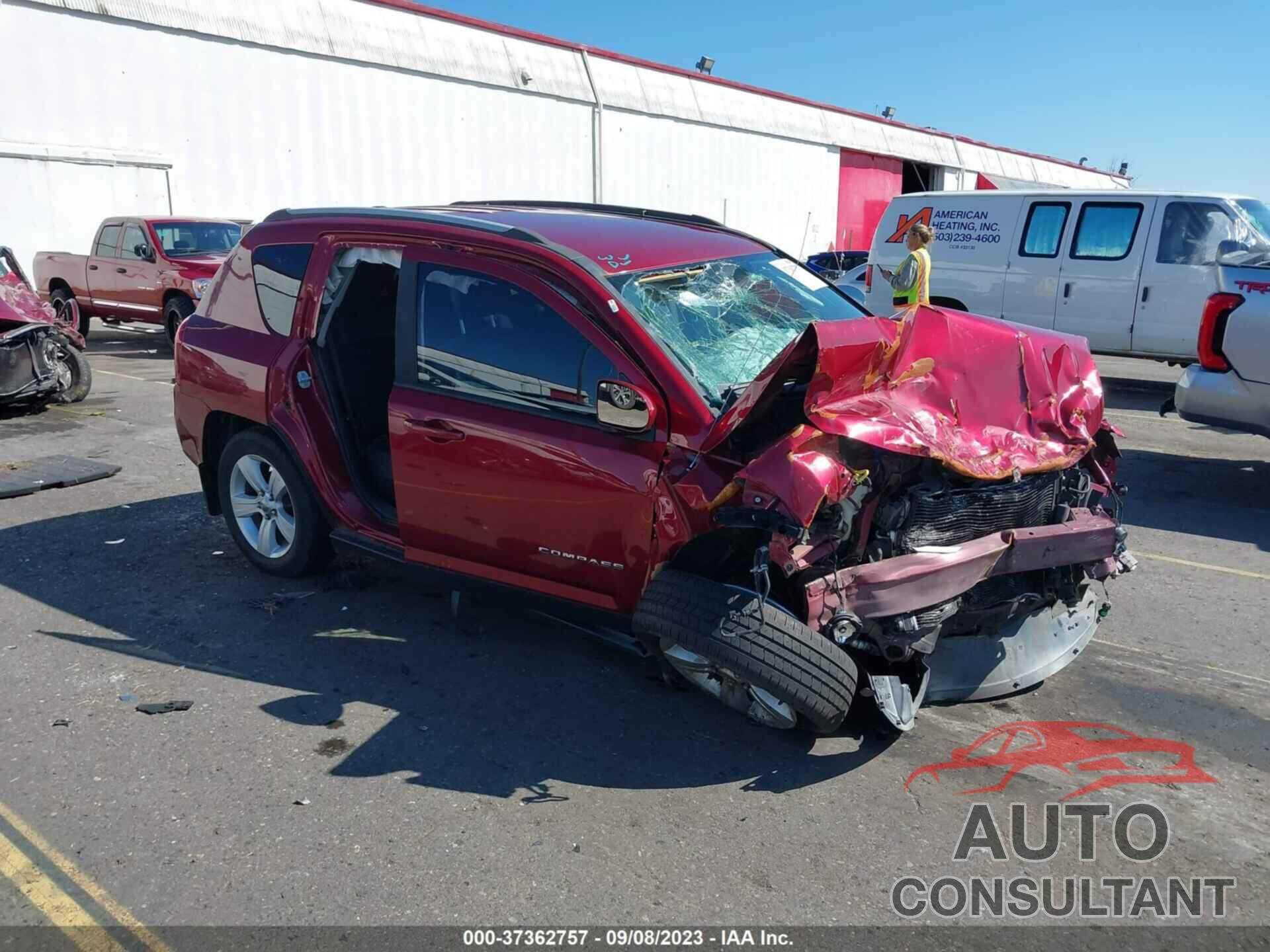 JEEP COMPASS 2016 - 1C4NJDEB8GD733114