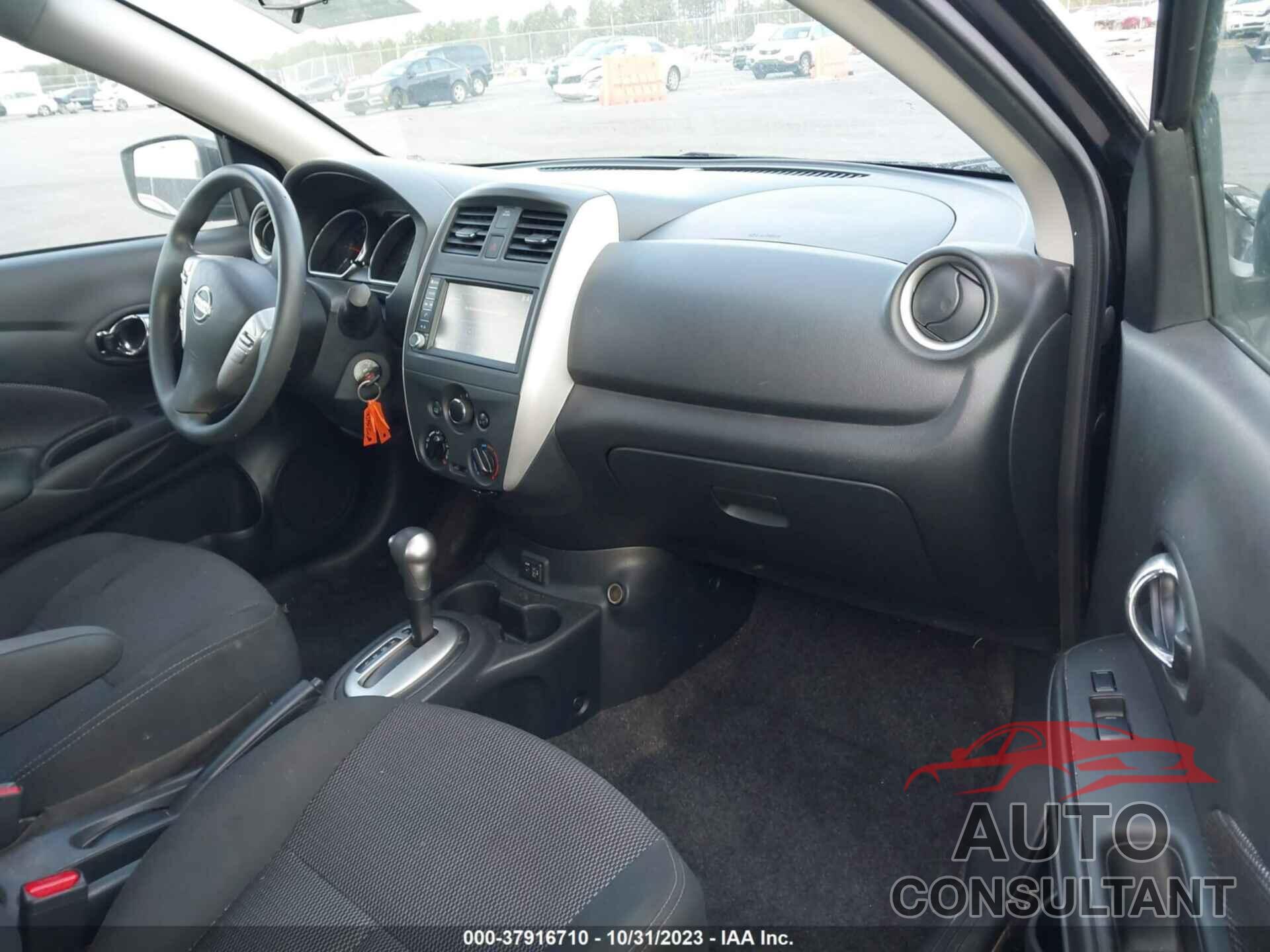 NISSAN VERSA SEDAN 2019 - 3N1CN7AP4KL878767