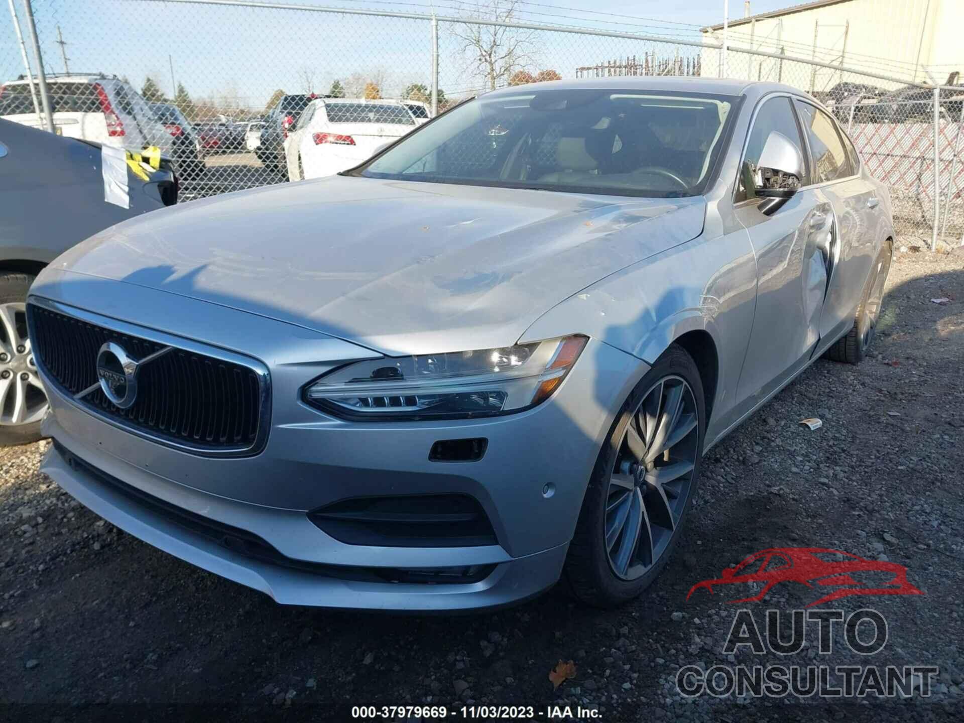 VOLVO S90 2018 - LVY982AK5JP023142