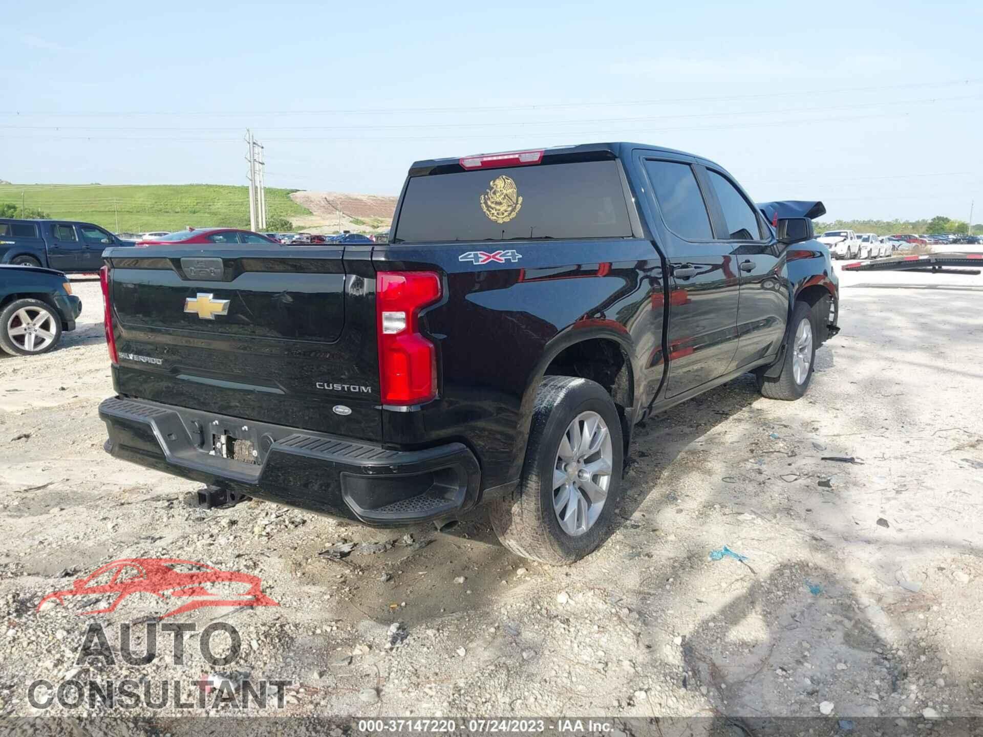 CHEVROLET SILVERADO 1500 2021 - 3GCPYBEK1MG374177