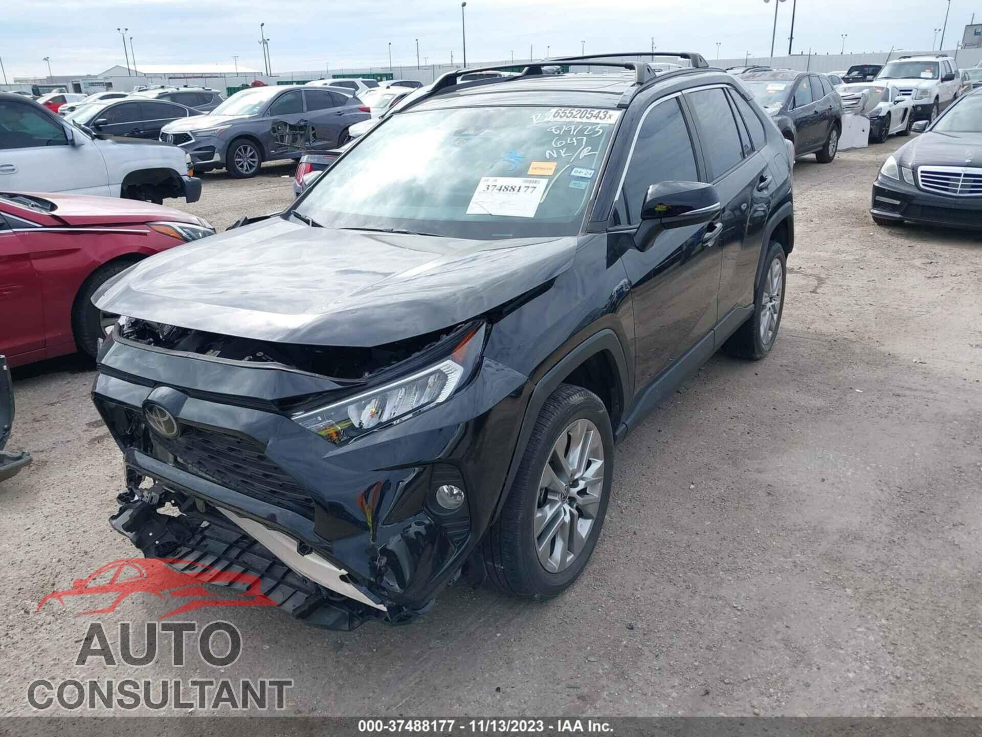 TOYOTA RAV4 2021 - 2T3C1RFV1MC133337