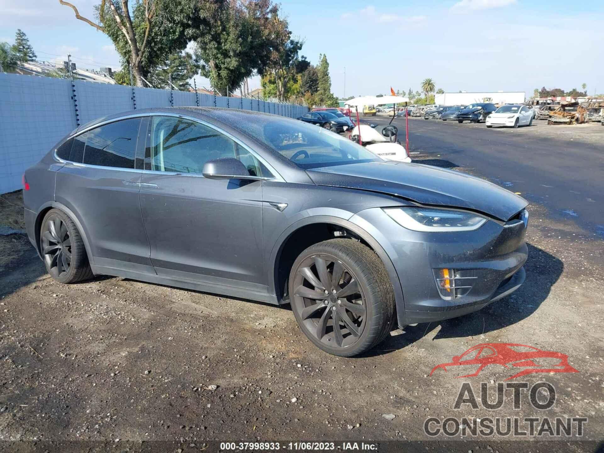 TESLA MODEL X 2017 - 5YJXCDE26HF065388