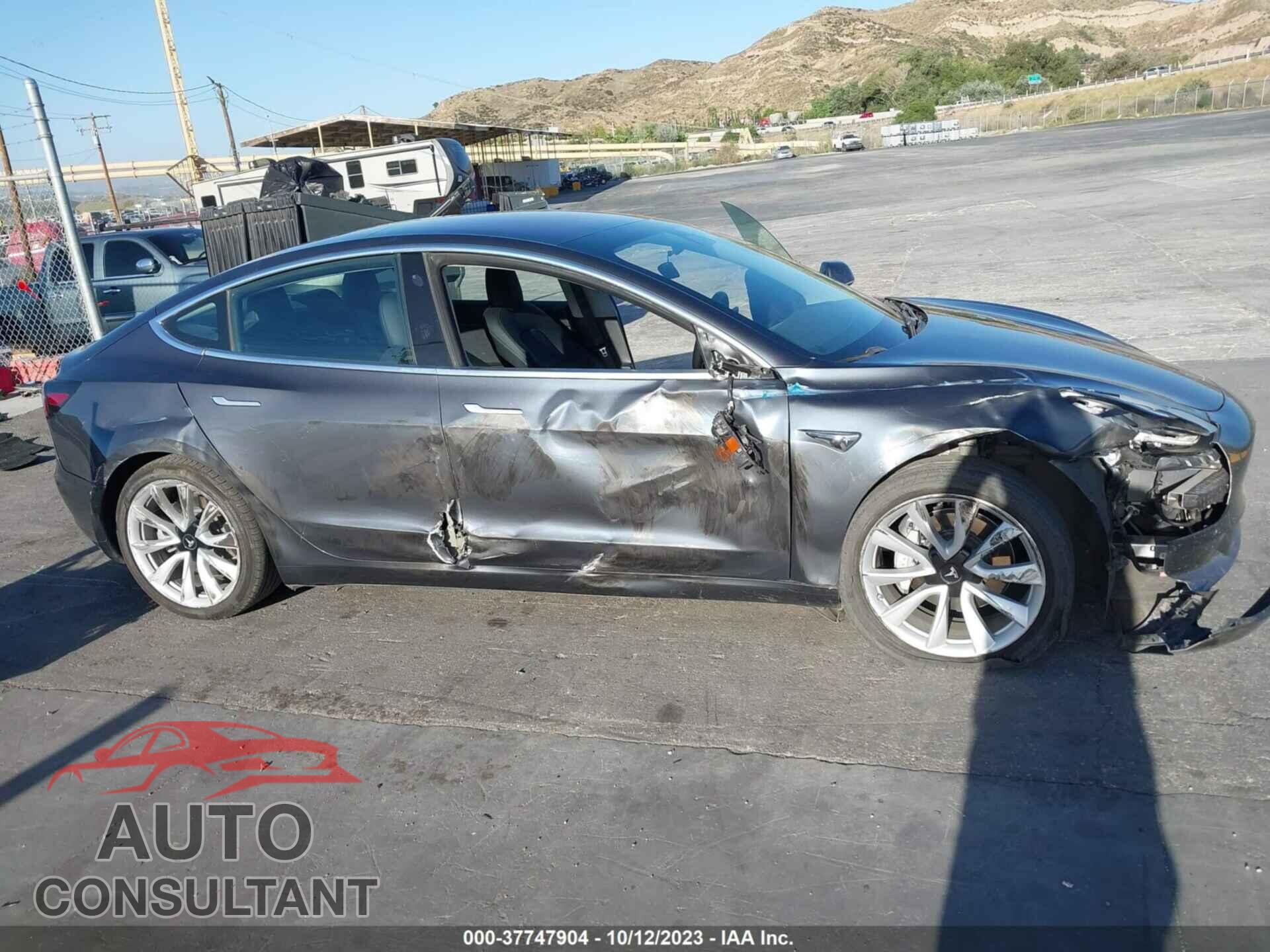 TESLA MODEL 3 2018 - 5YJ3E1EA7JF007763
