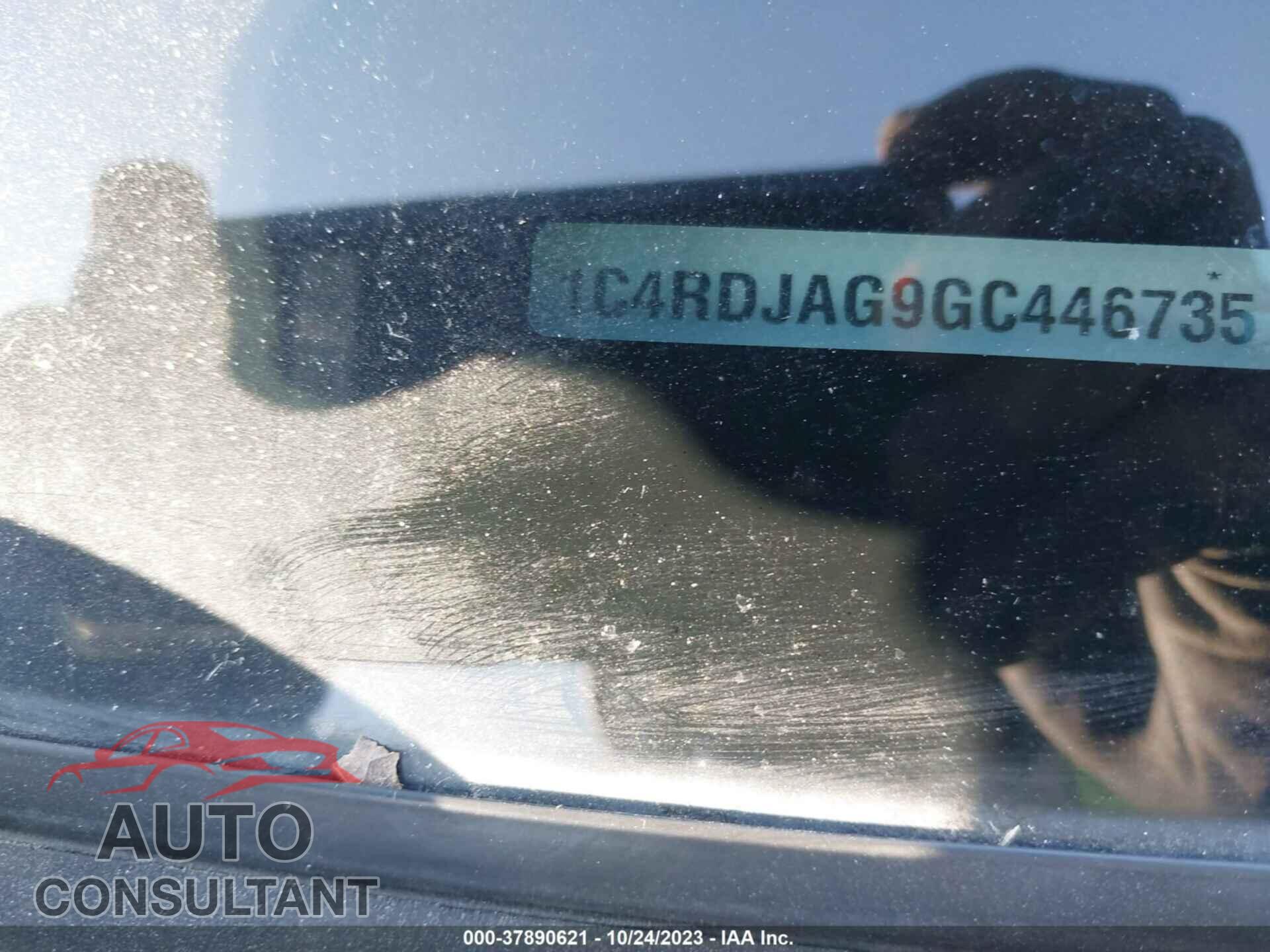 DODGE DURANGO 2016 - 1C4RDJAG9GC446735
