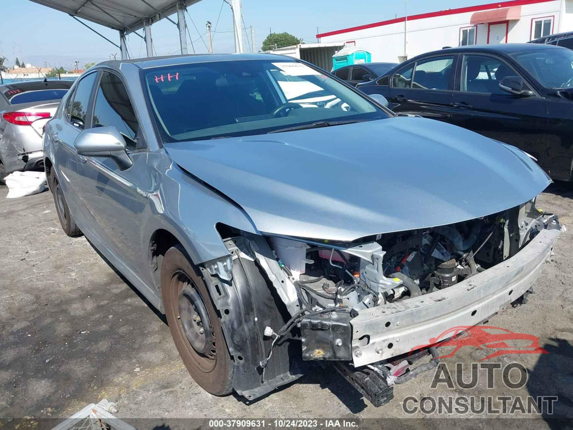 TOYOTA CAMRY 2021 - 4T1C31AK0MU546916