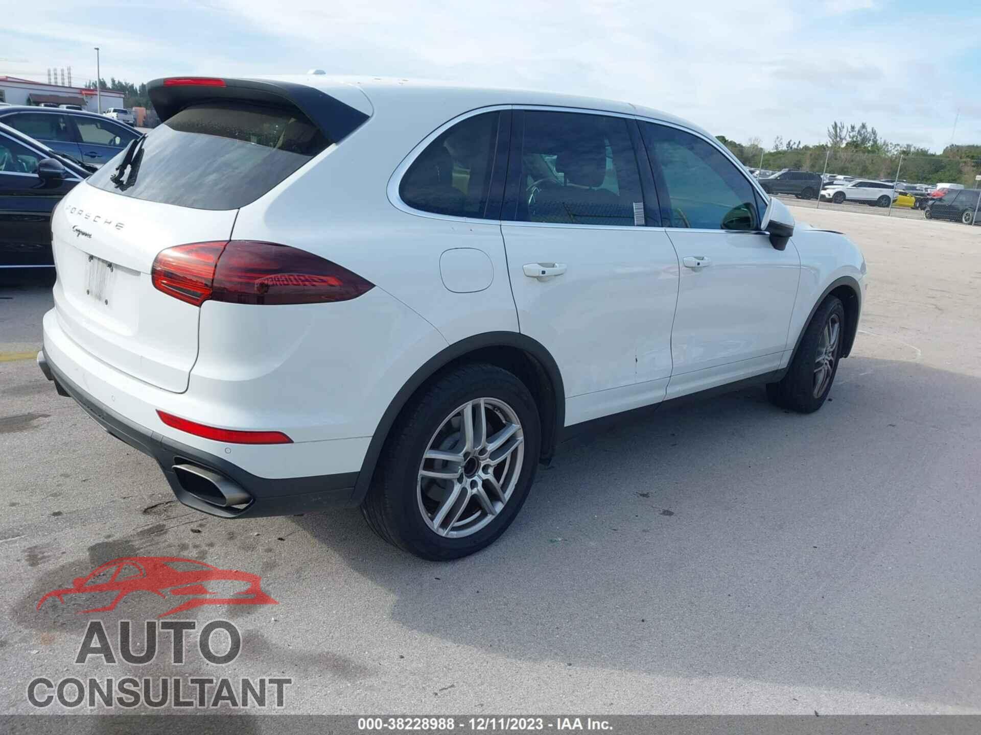 PORSCHE CAYENNE 2016 - WP1AA2A22GLA06368