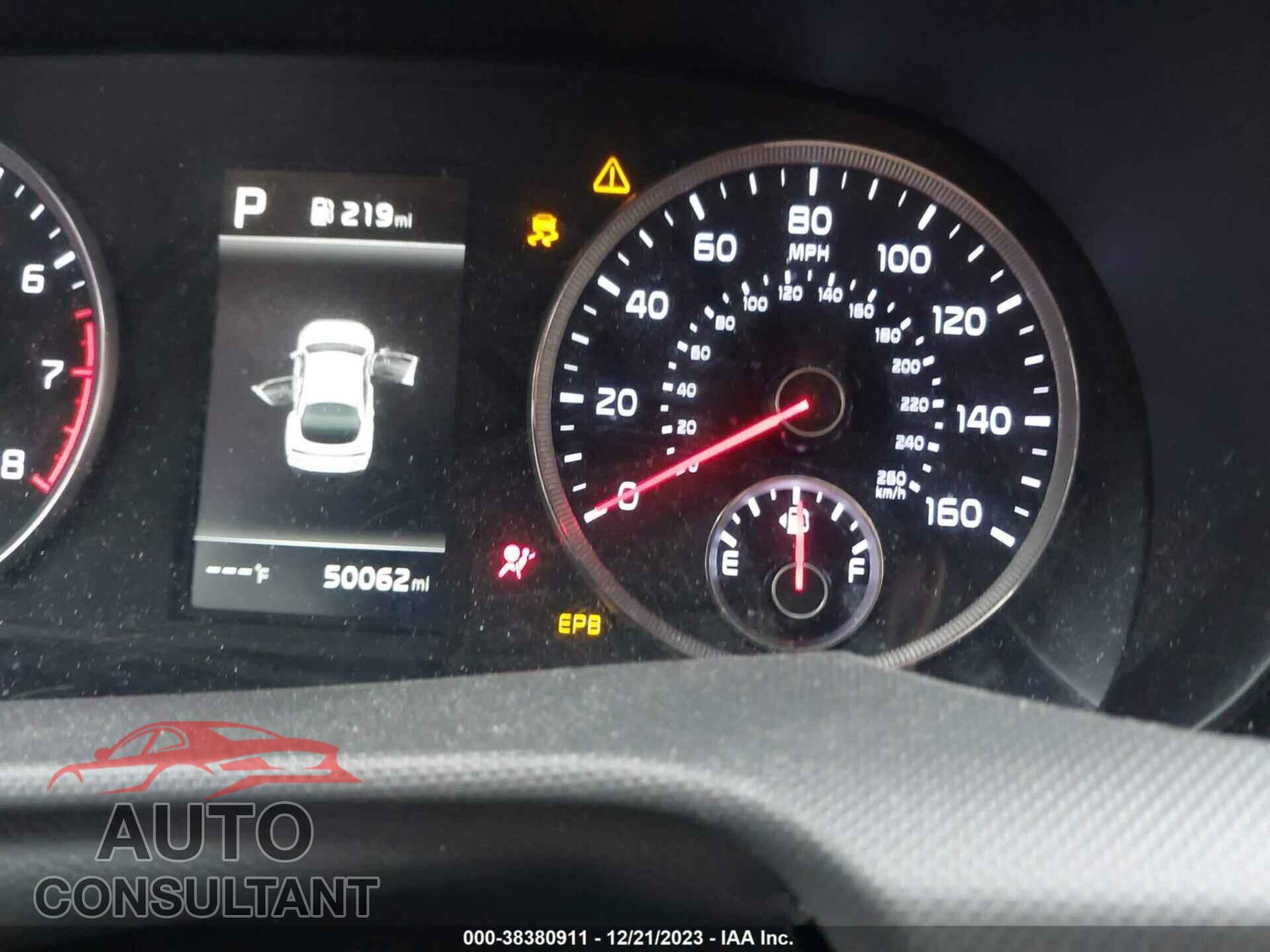 KIA K5 2021 - 5XXG14J20MG013385