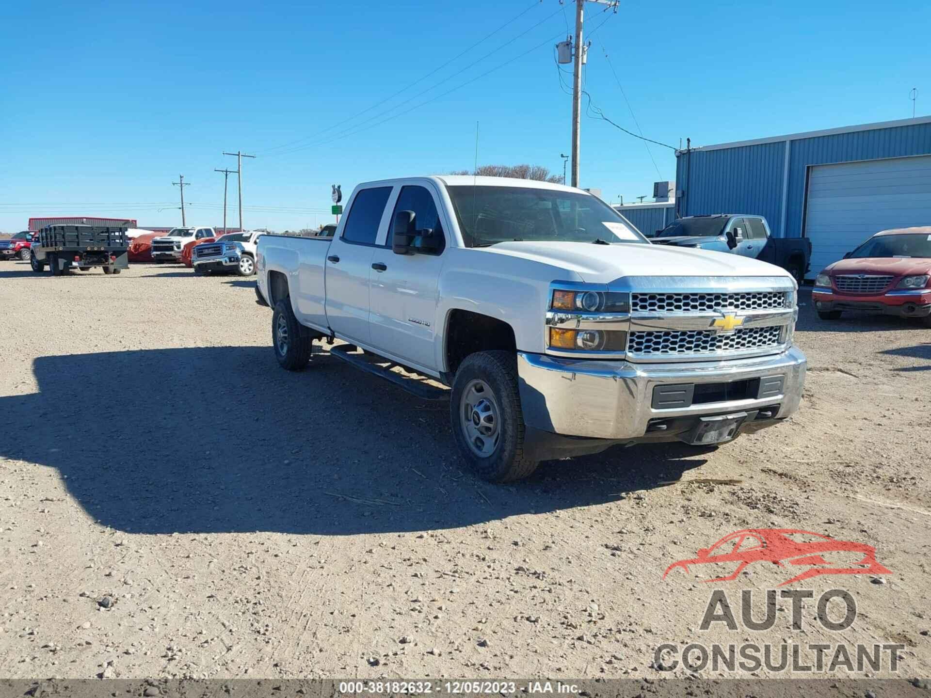 CHEVROLET SILVERADO 2019 - 1GC1CREG7KF157028