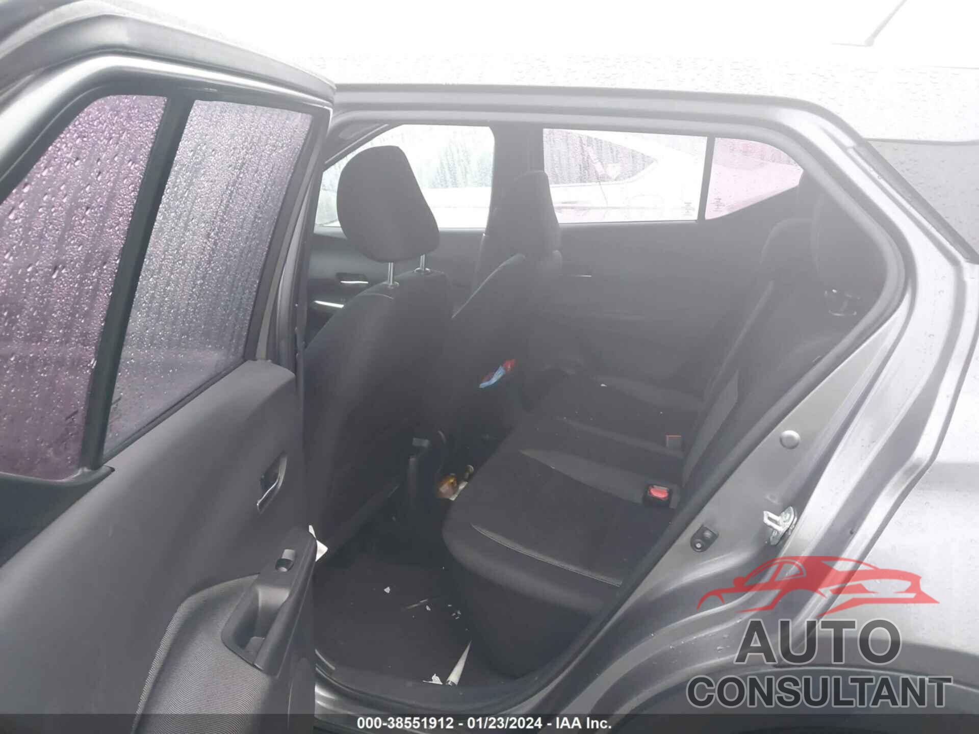 NISSAN KICKS 2018 - 3N1CP5CUXJL513994