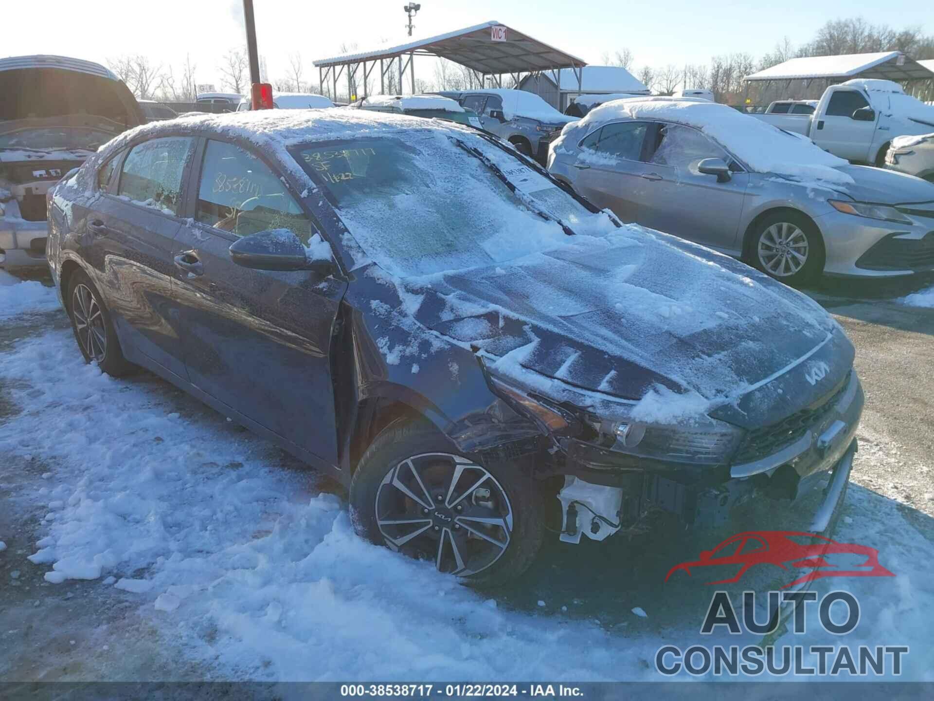 KIA FORTE 2023 - 3KPF24AD3PE661052