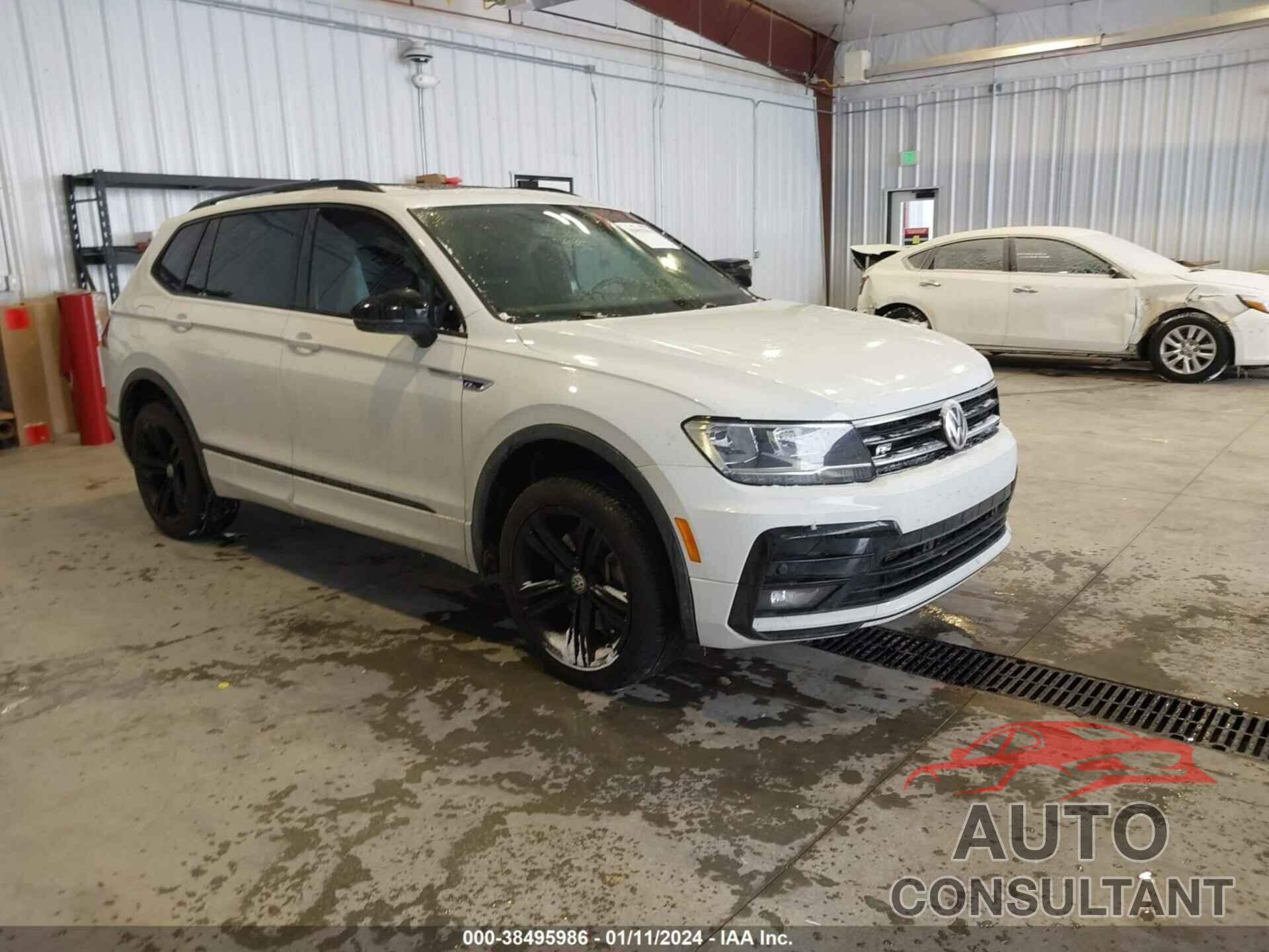 VOLKSWAGEN TIGUAN 2019 - 3VV2B7AX0KM119501