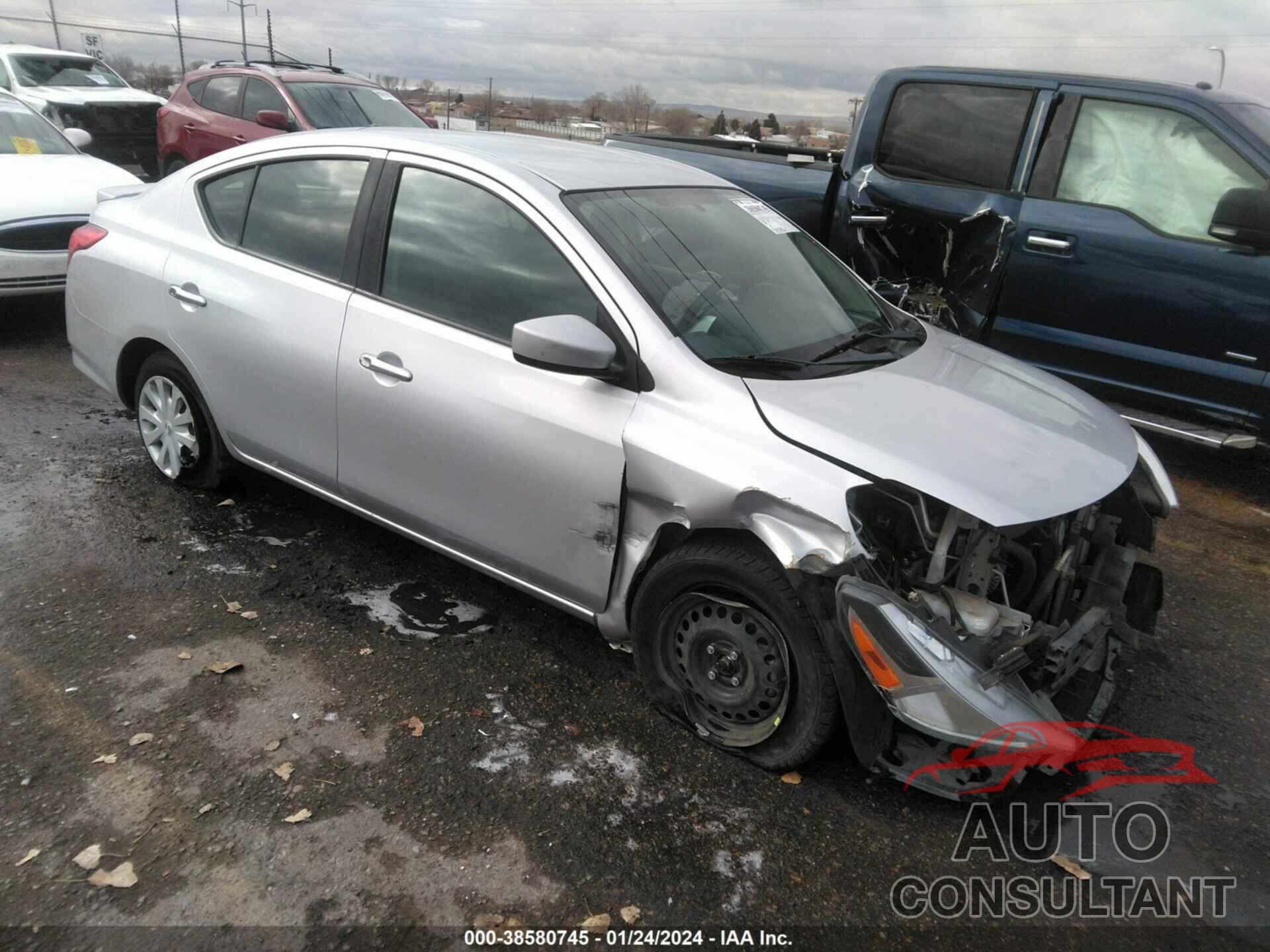 NISSAN VERSA 2017 - 3N1CN7AP8HK450926