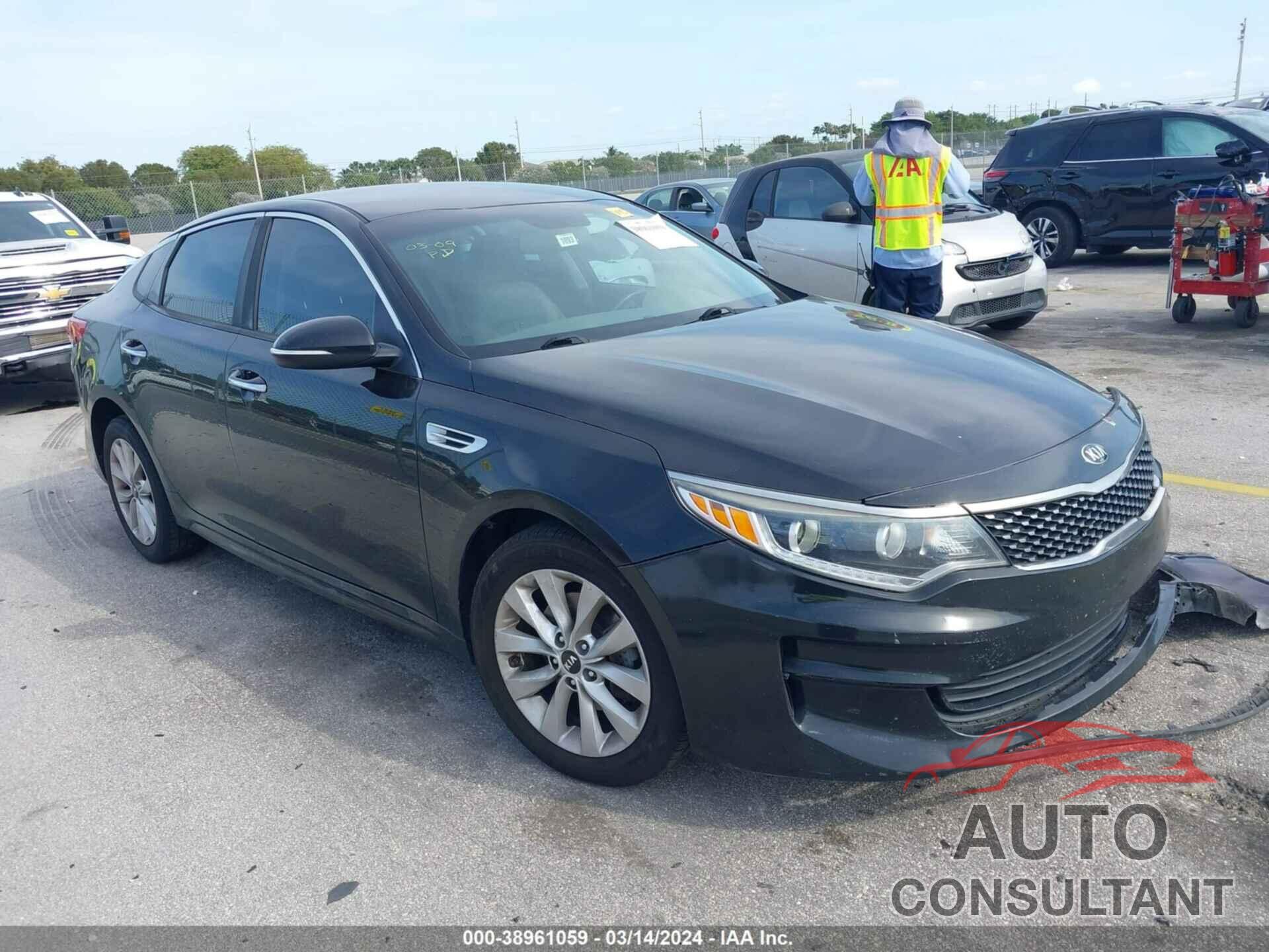 KIA OPTIMA 2016 - 5XXGU4L3XGG051014
