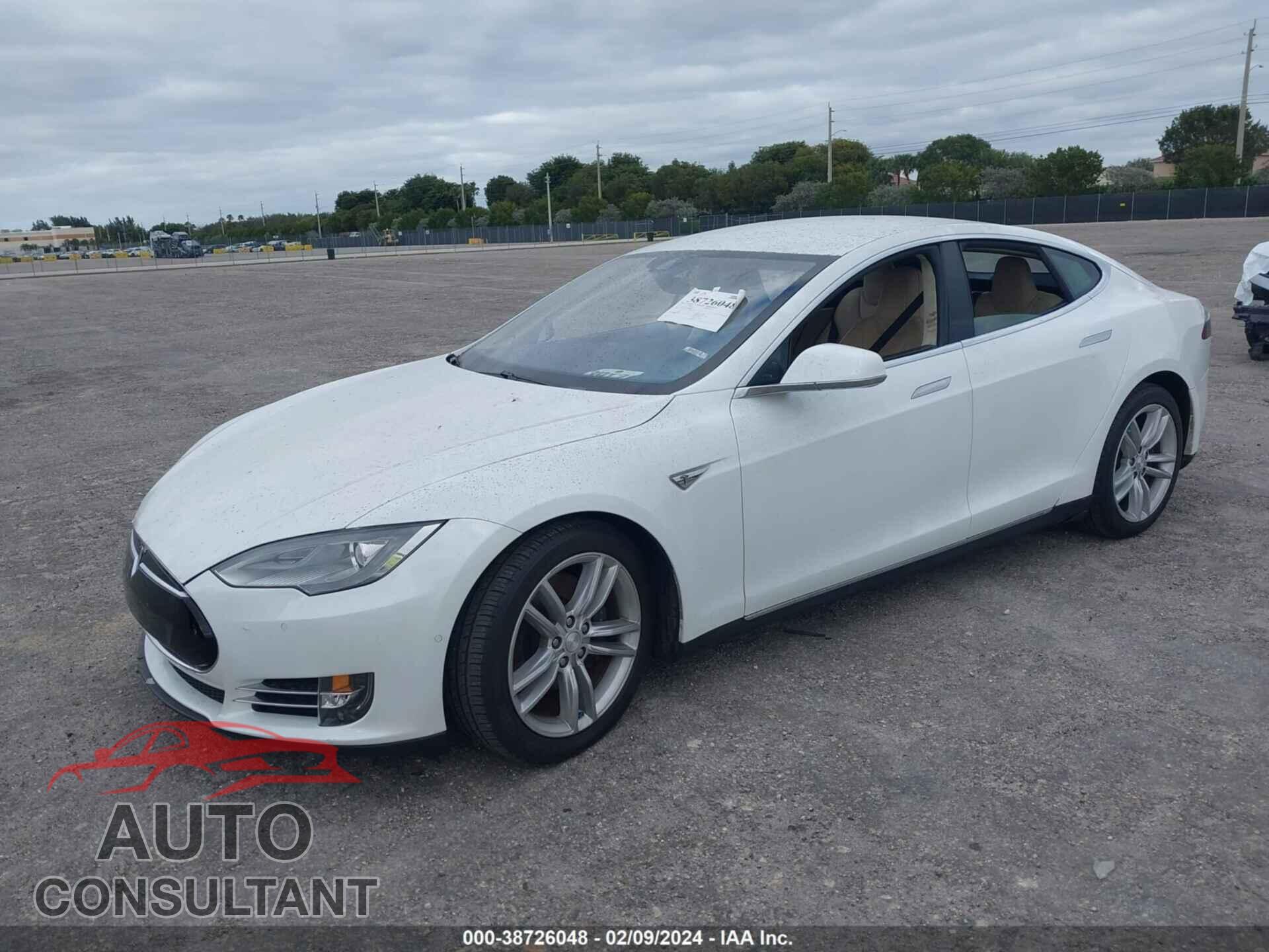 TESLA MODEL S 2016 - 5YJSA1E27GF128205