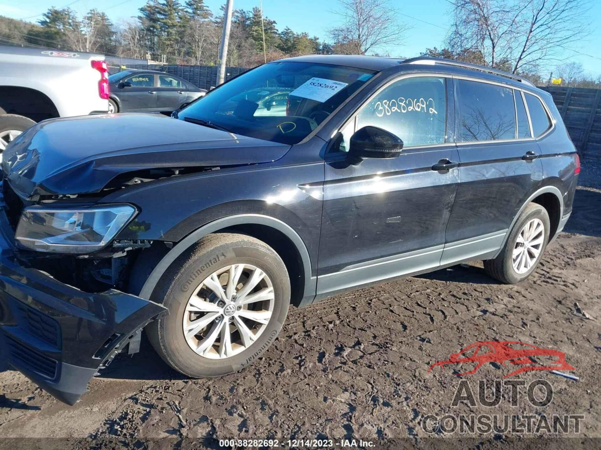 VOLKSWAGEN TIGUAN 2018 - 3VV0B7AX2JM120638