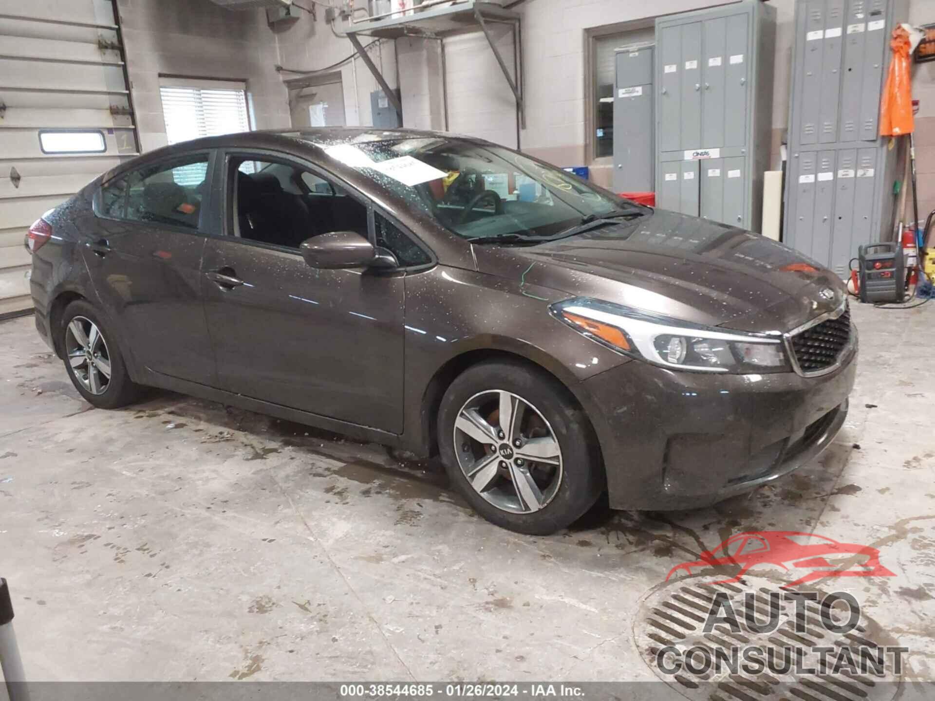 KIA FORTE 2018 - 3KPFL4A73JE205423