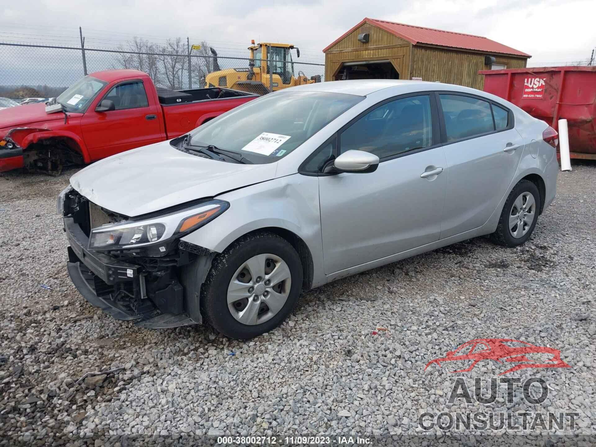 KIA FORTE 2018 - 3KPFK4A74JE216000