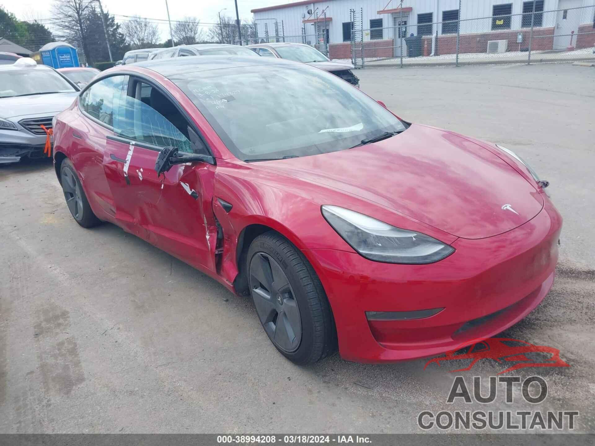 TESLA MODEL 3 2022 - 5YJ3E1EB5NF174329