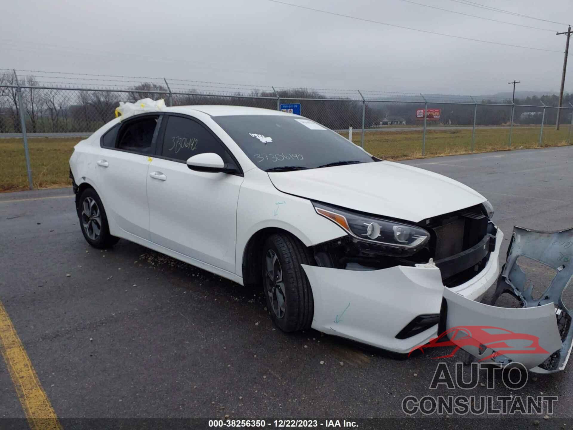 KIA FORTE 2019 - 3KPF24AD0KE105726