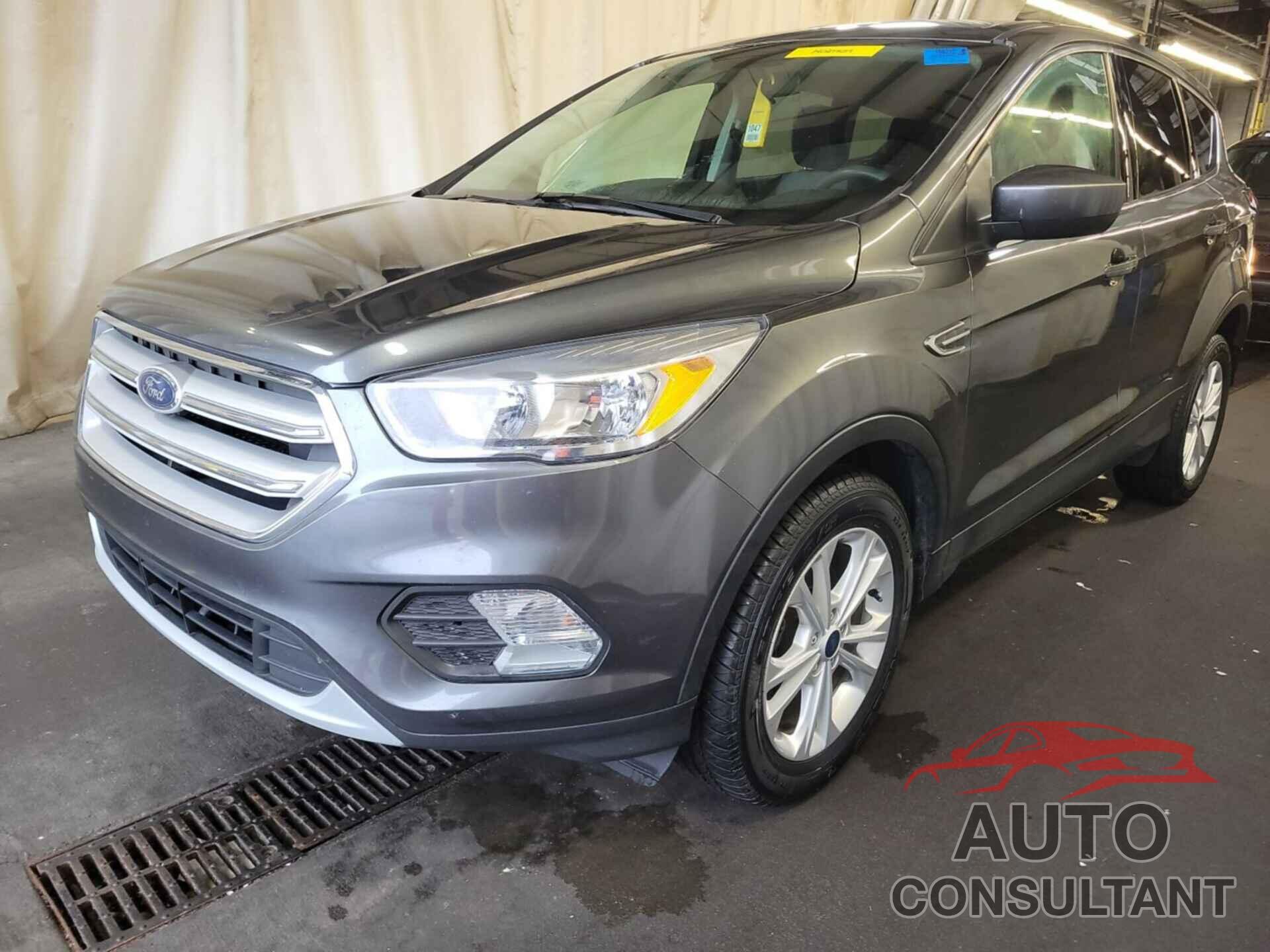 FORD ESCAPE 2019 - 1FMCU0GDXKUB82467