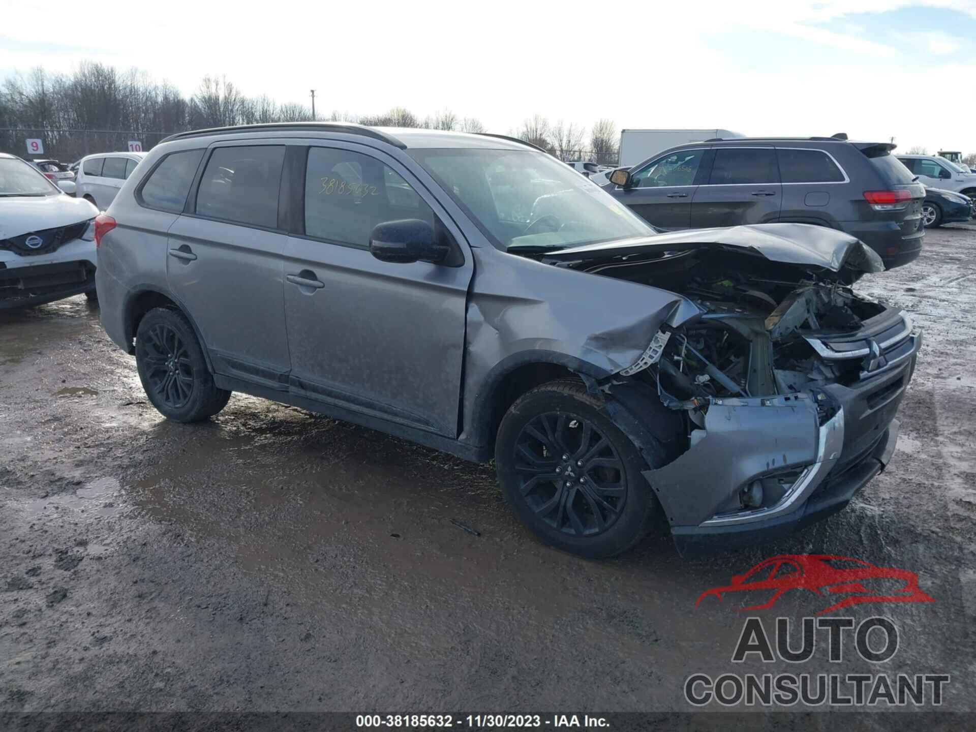 MITSUBISHI OUTLANDER 2018 - JA4AZ3A37JZ018927