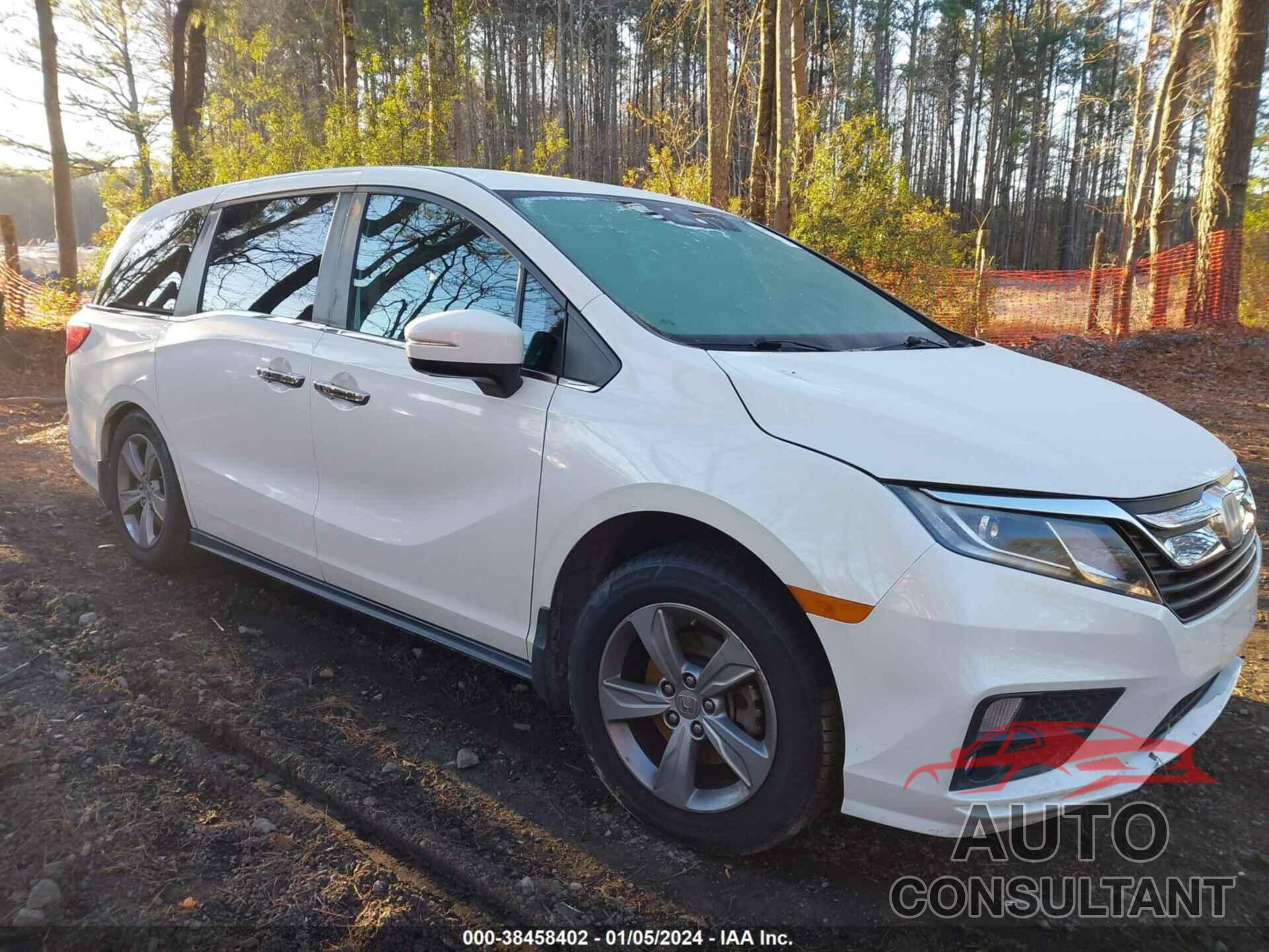 HONDA ODYSSEY 2018 - 5FNRL6H79JB009818