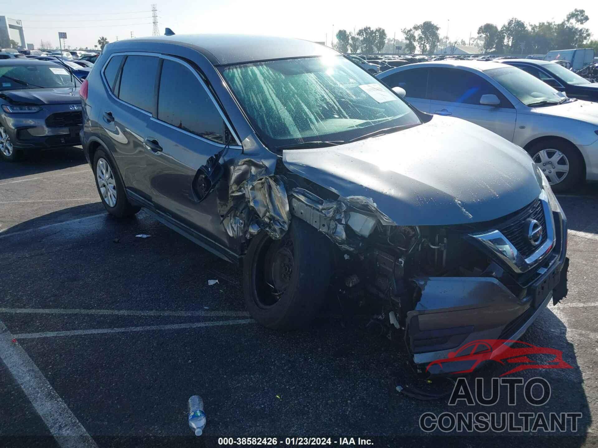 NISSAN ROGUE 2017 - KNMAT2MT0HP525896