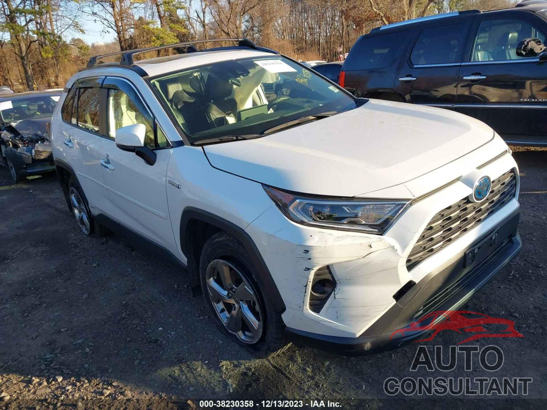 TOYOTA RAV4 2021 - JTMB6RFV3MD040375
