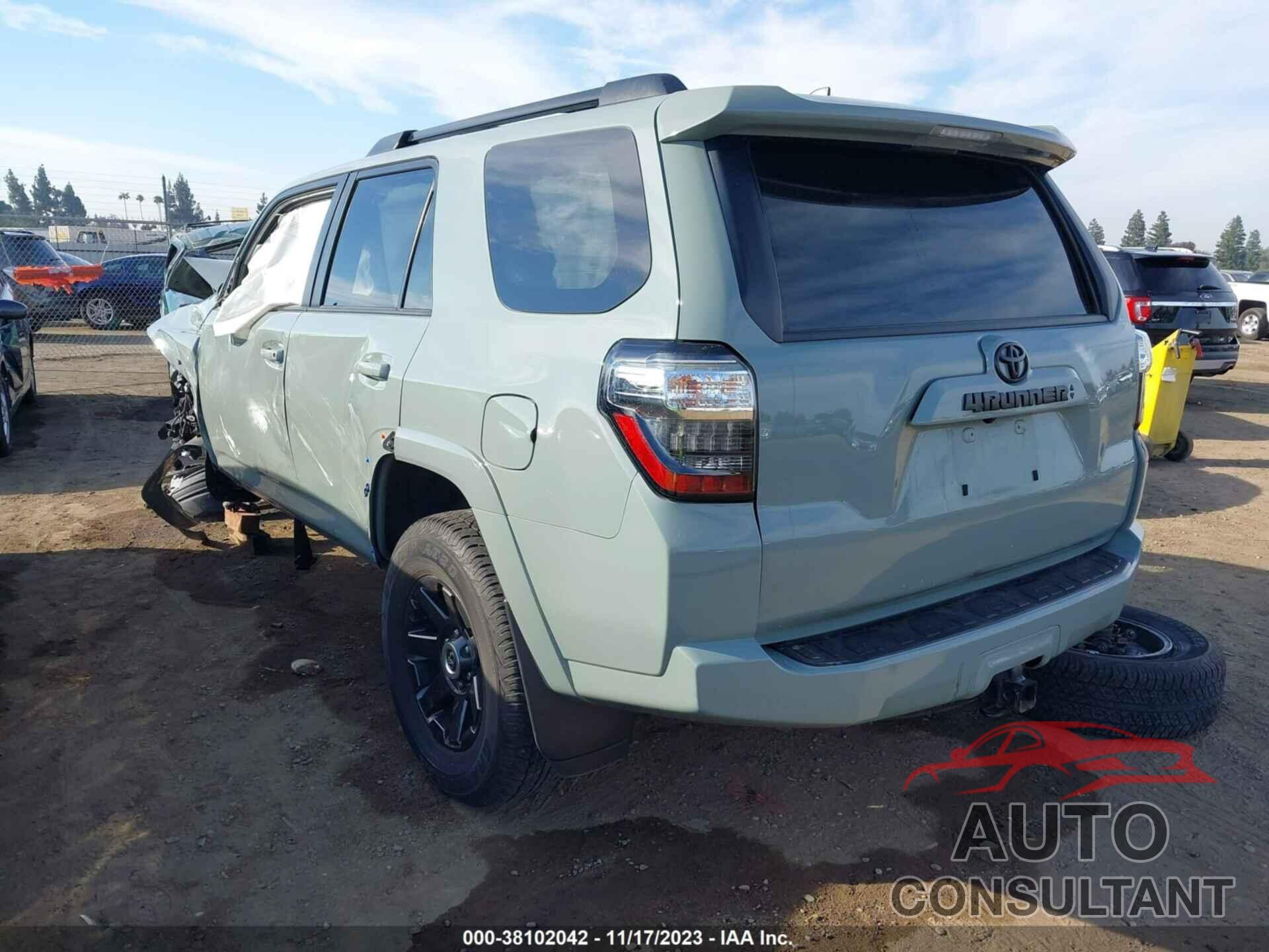 TOYOTA 4RUNNER 2022 - JTETU5JR4N6057653