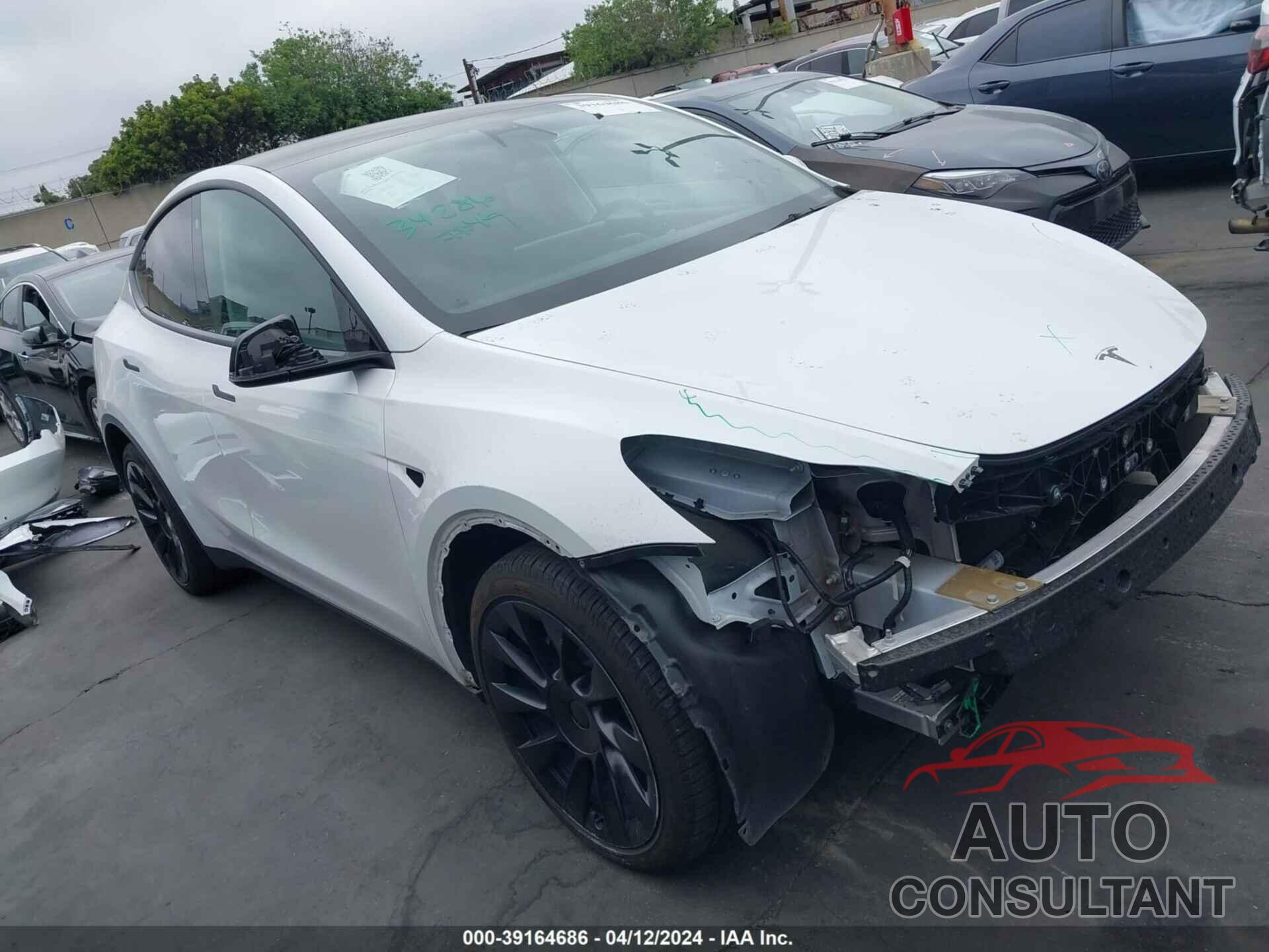 TESLA MODEL Y 2021 - 5YJYGDEE1MF306318