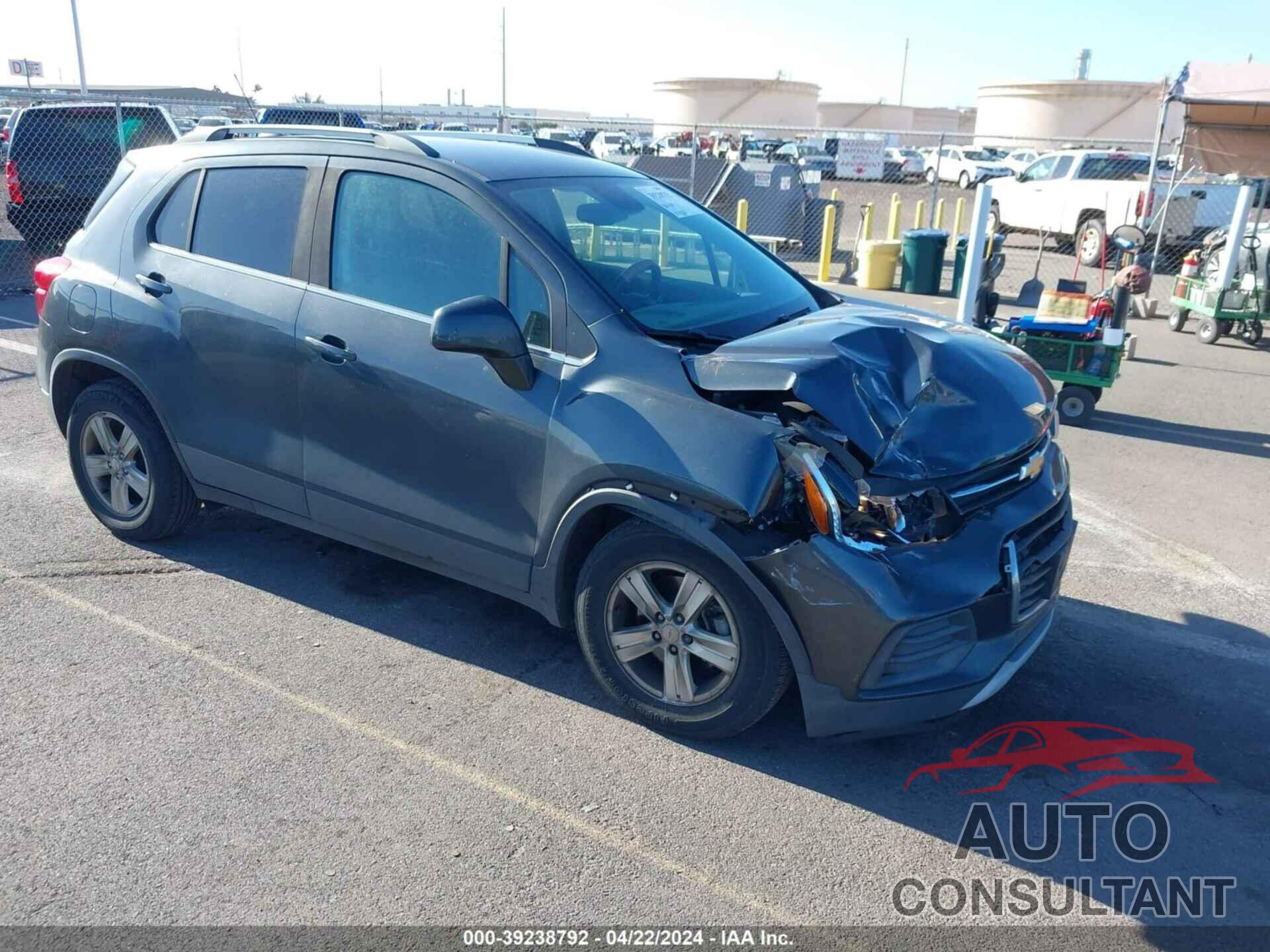 CHEVROLET TRAX 2018 - 3GNCJLSB3JL268885