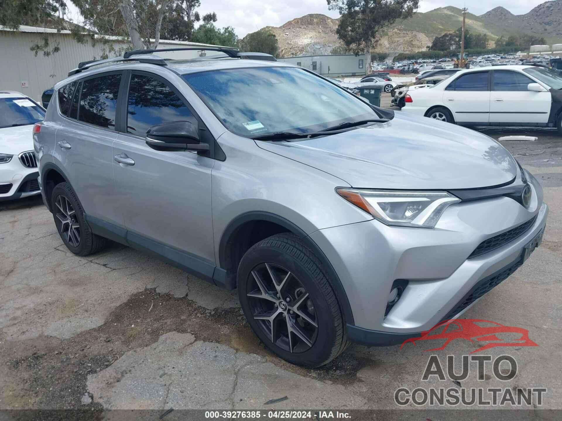 TOYOTA RAV4 2018 - 2T3NFREVXJW521348