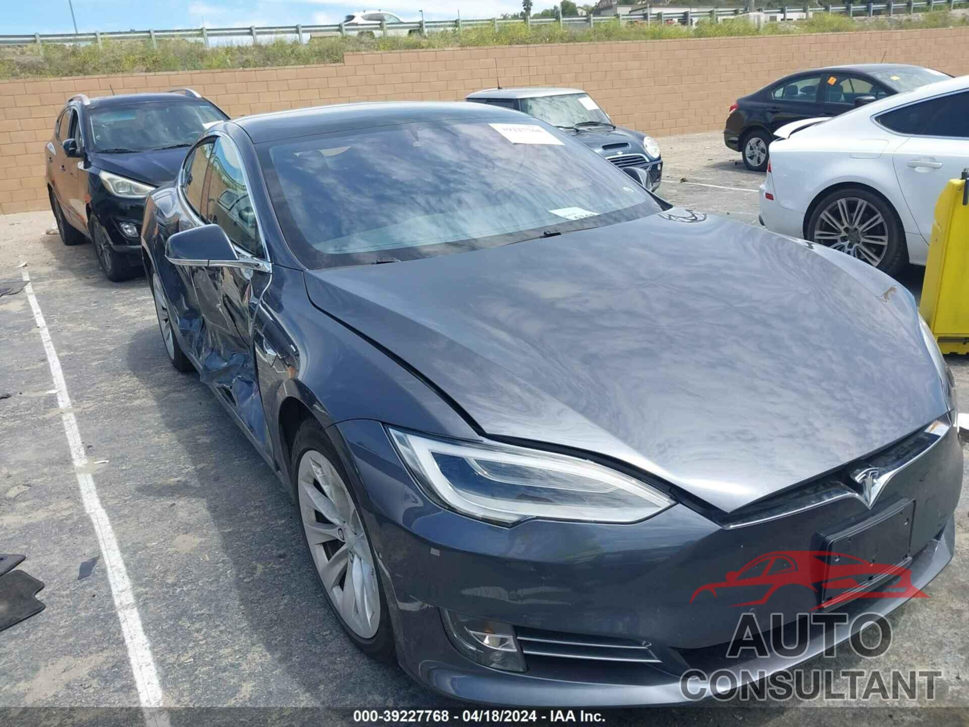 TESLA MODEL S 2018 - 5YJSA1E20JF297702