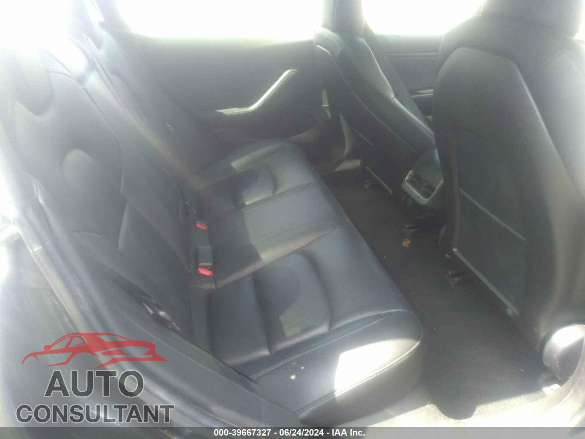 TESLA MODEL 3 2019 - 5YJ3E1EA2KF311729