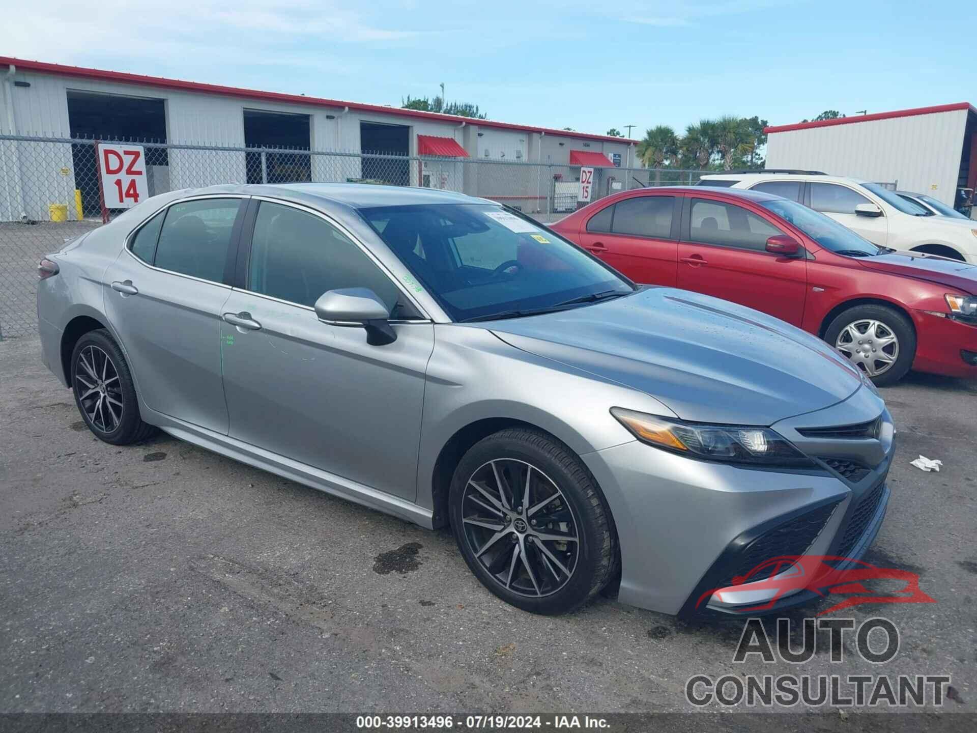 TOYOTA CAMRY 2023 - 4T1G11AK8PU763884