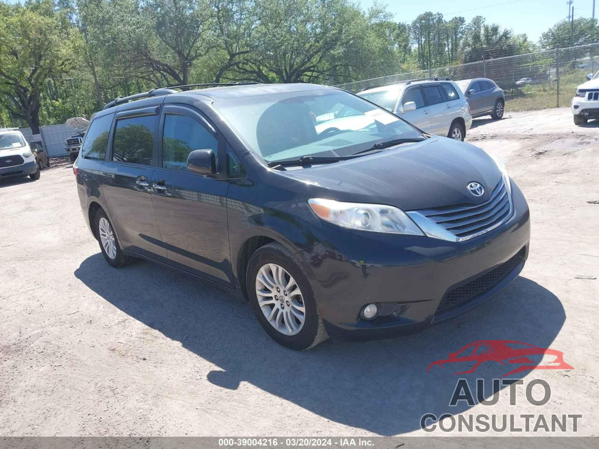 TOYOTA SIENNA 2016 - 5TDYK3DC7GS729994