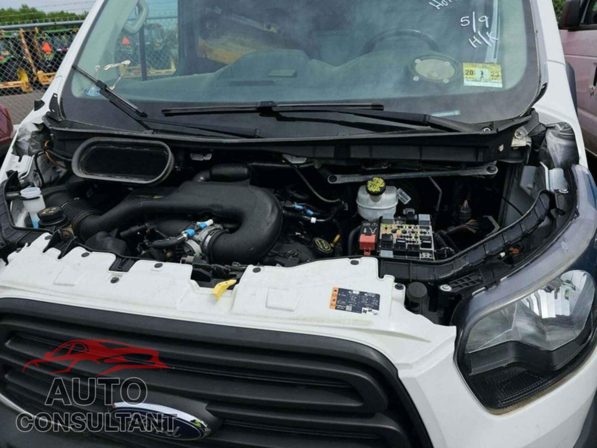 FORD TRANSIT 2017 - 1FTYR1YM7HKB17385