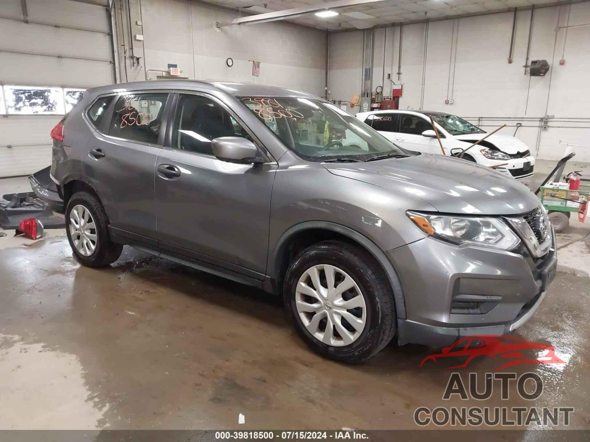 NISSAN ROGUE 2017 - KNMAT2MV4HP505748