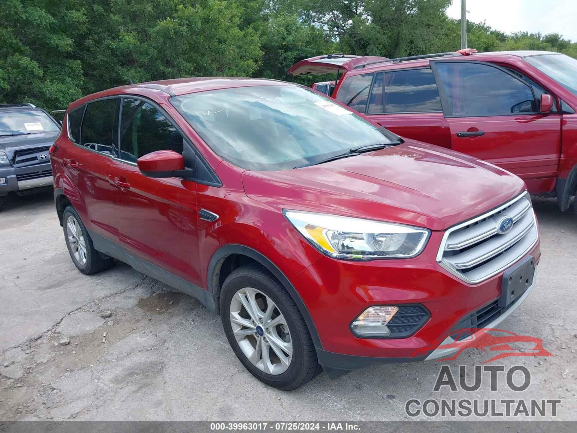 FORD ESCAPE 2019 - 1FMCU0GD2KUB34591