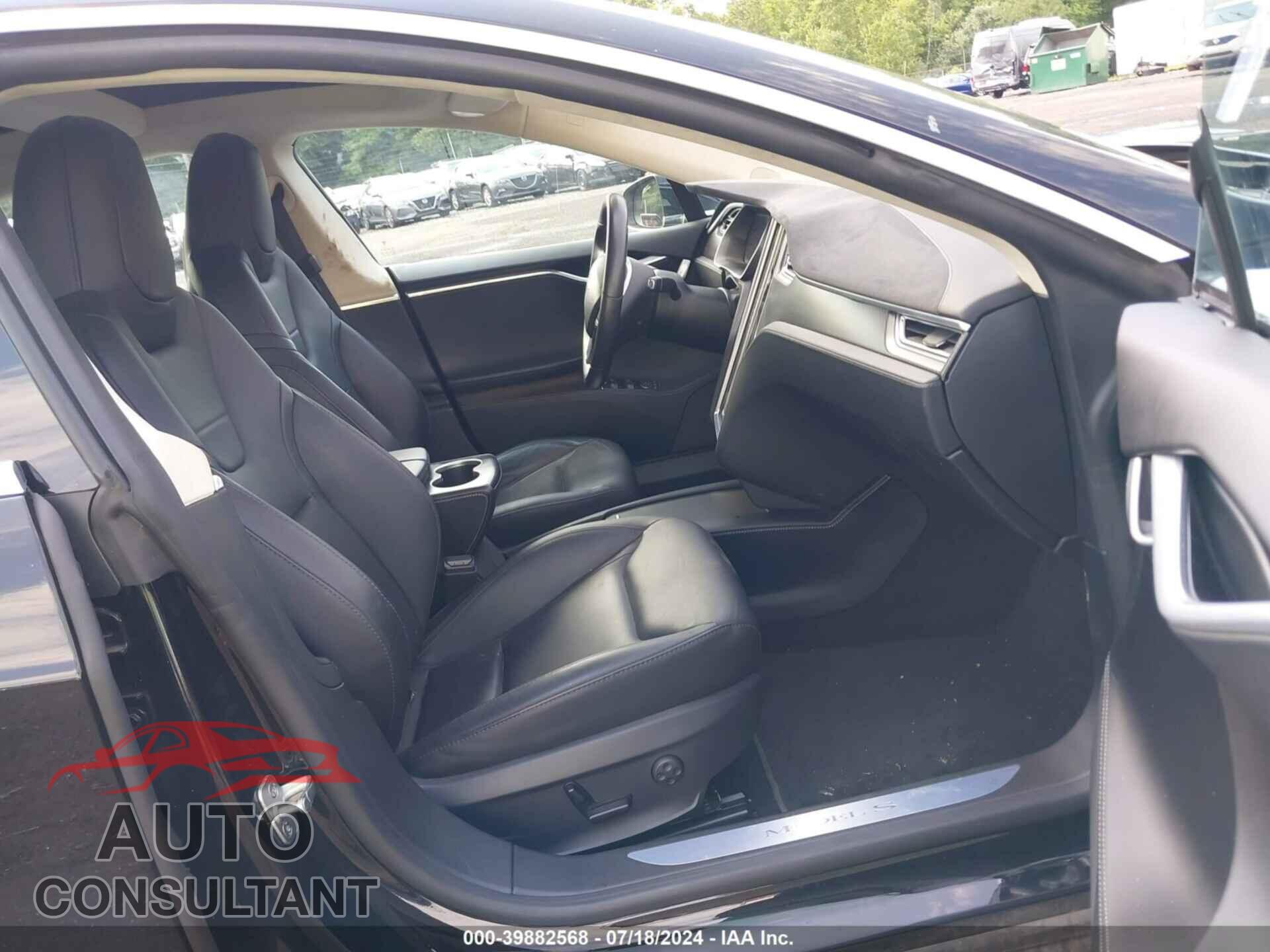 TESLA MODEL S 2017 - 5YJSA1E27HF210744