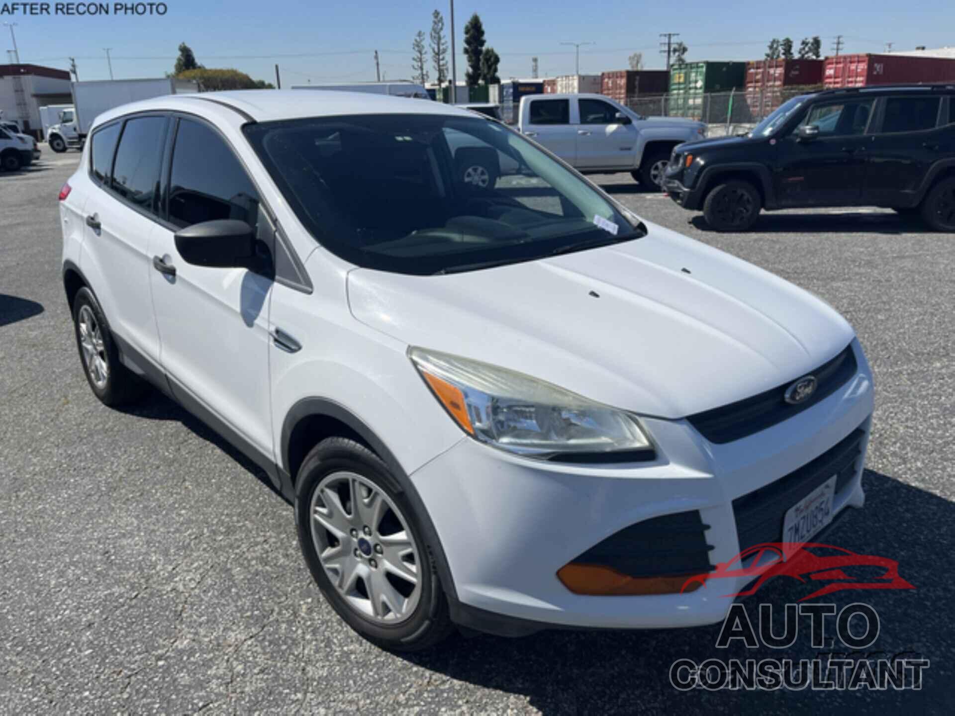 FORD ESCAPE 2016 - 1FMCU0F7XGUB08808