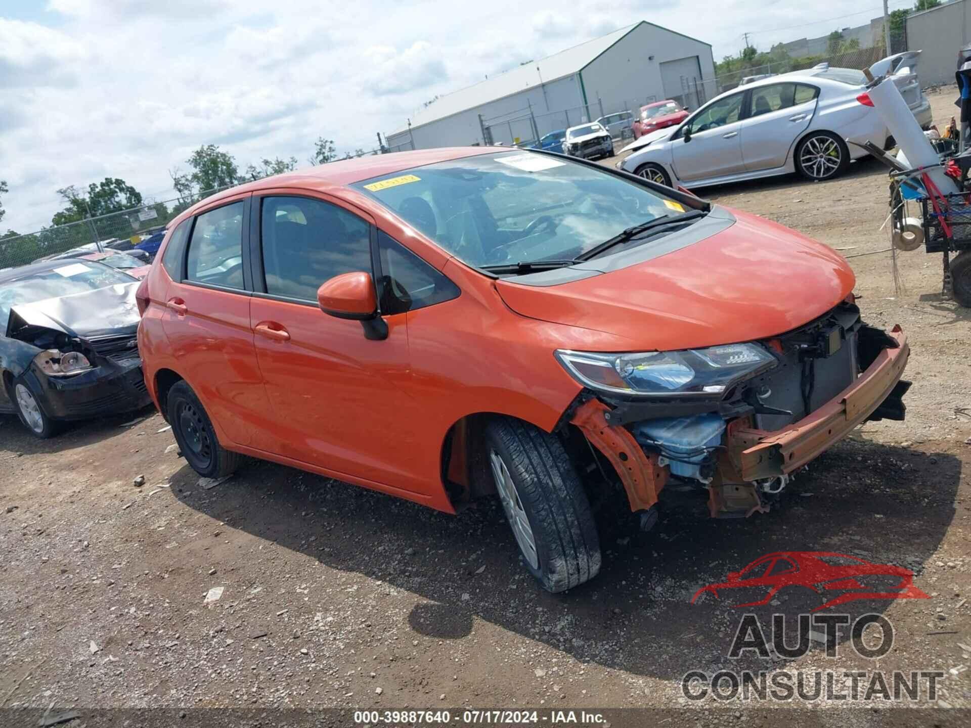 HONDA FIT 2018 - 3HGGK5H52JM715142