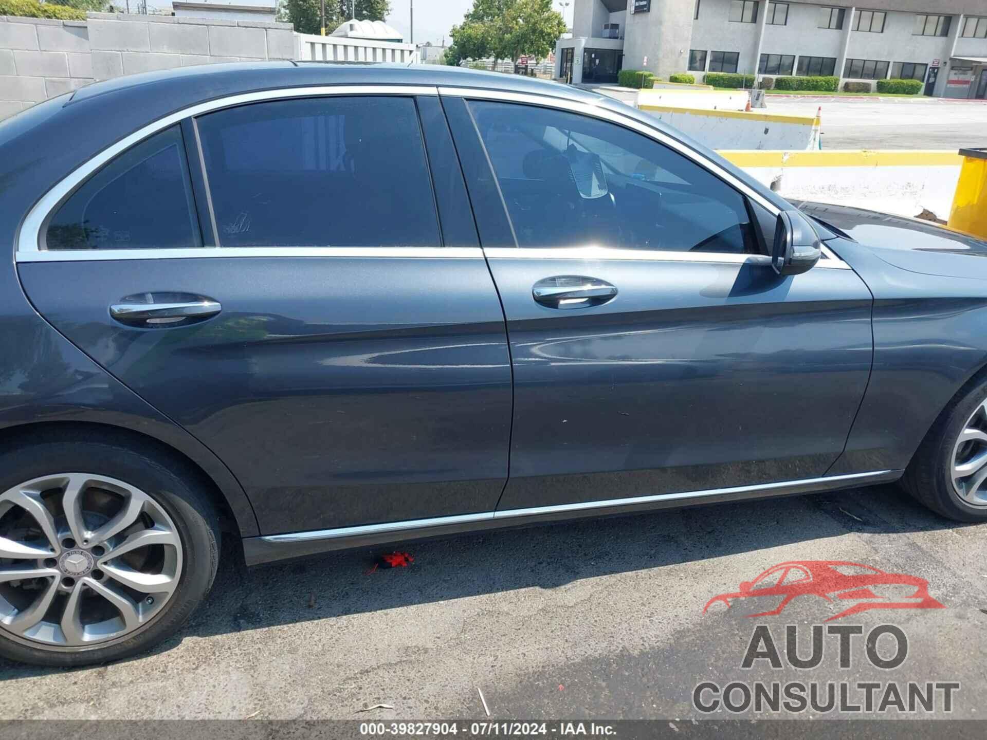 MERCEDES-BENZ C 300 2016 - 55SWF4JB8GU130537