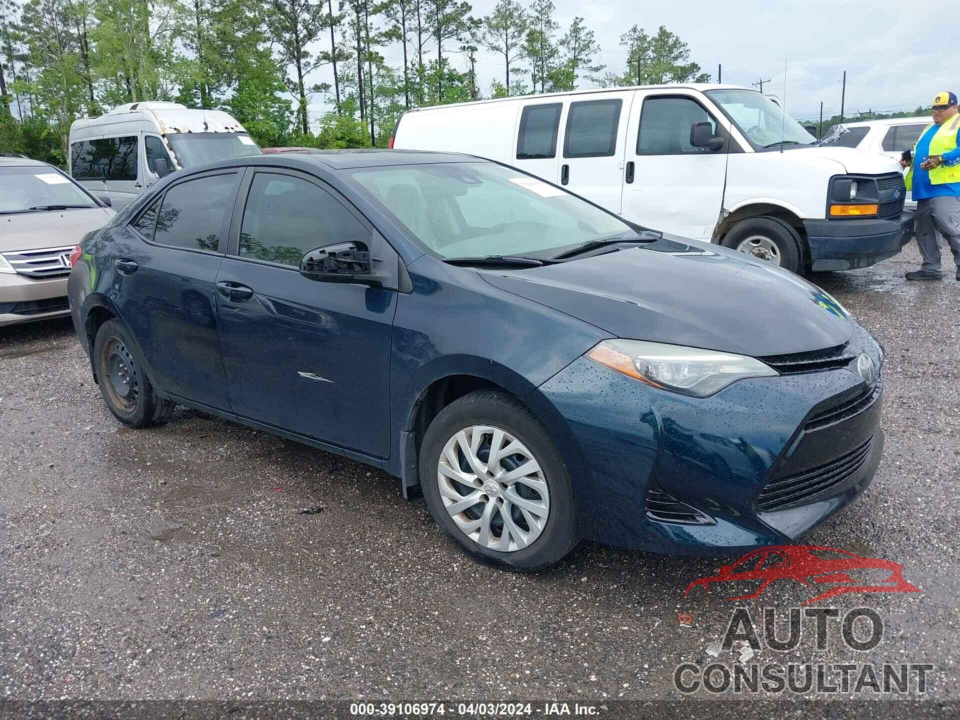 TOYOTA COROLLA 2017 - 5YFBURHE7HP724075